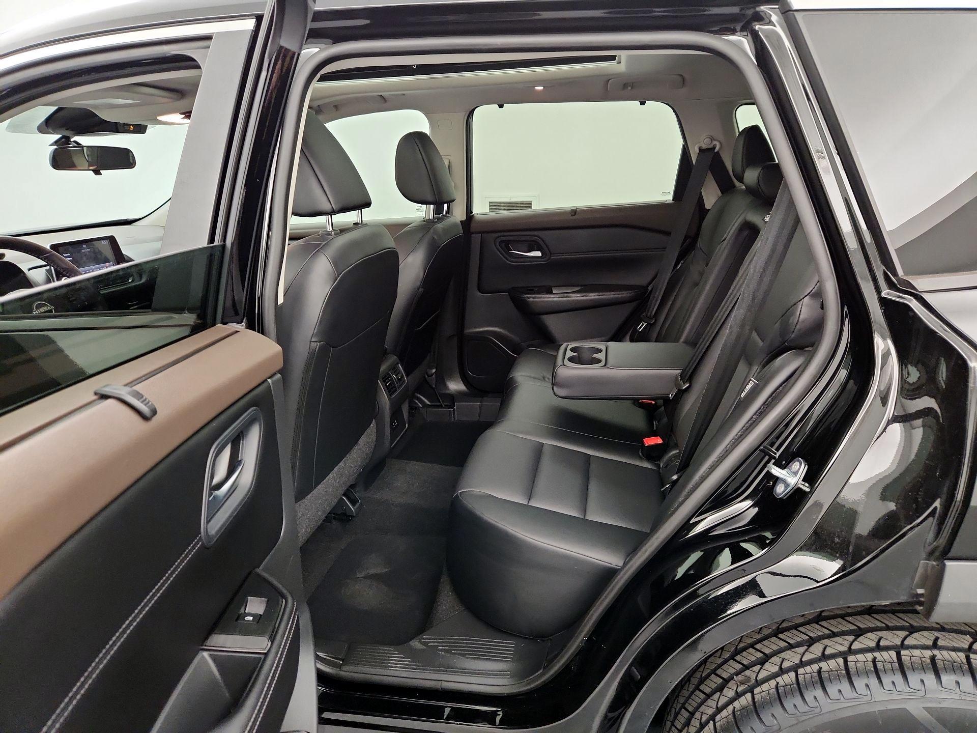 Thumbnail: 2023 Nissan Rogue - 20