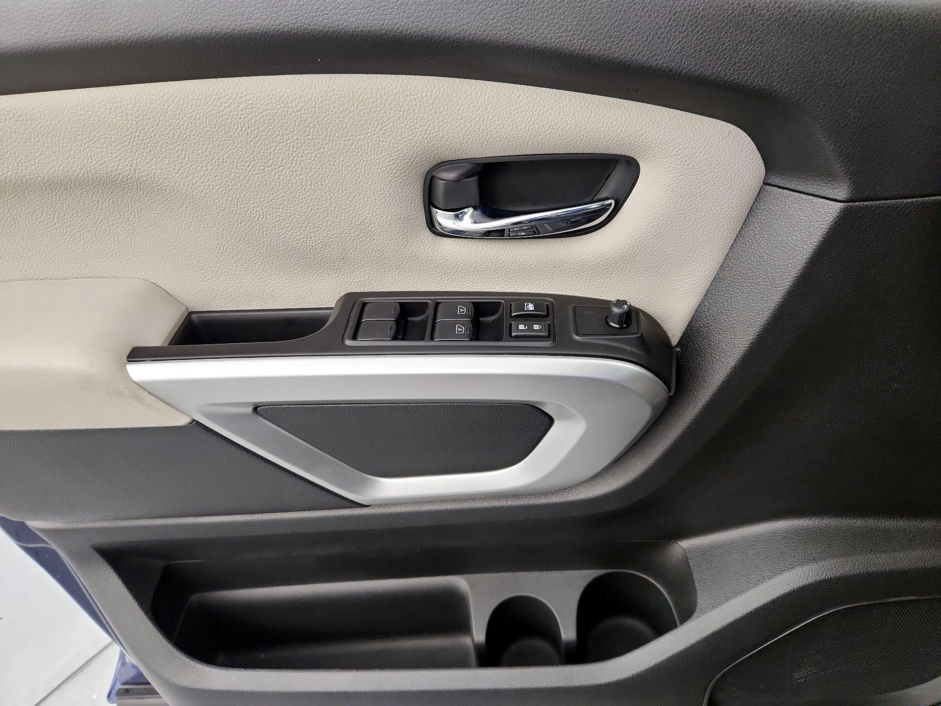 Thumbnail: 2024 Nissan Titan - 12