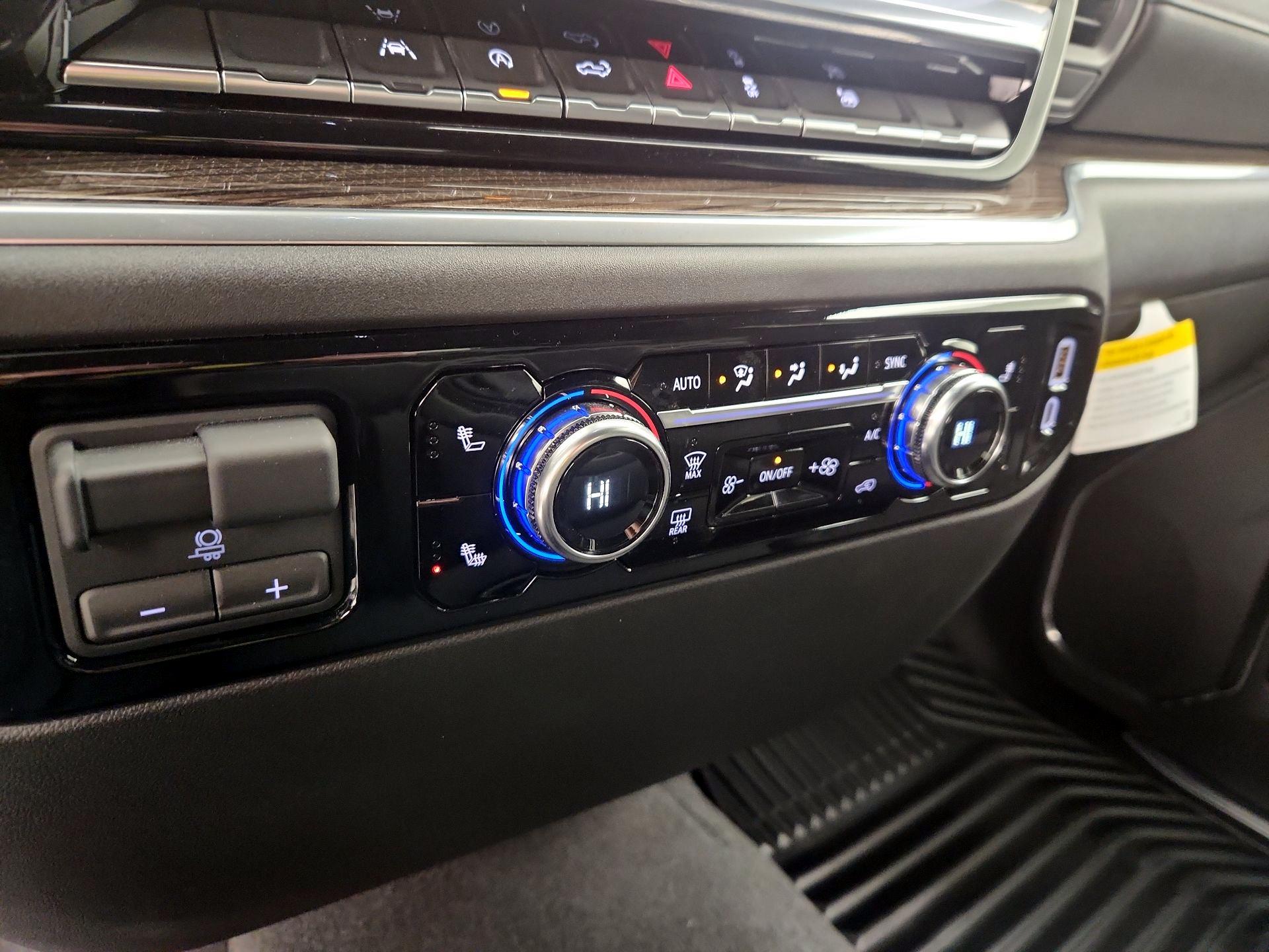 Thumbnail: 2025 GMC Sierra 1500 - 17