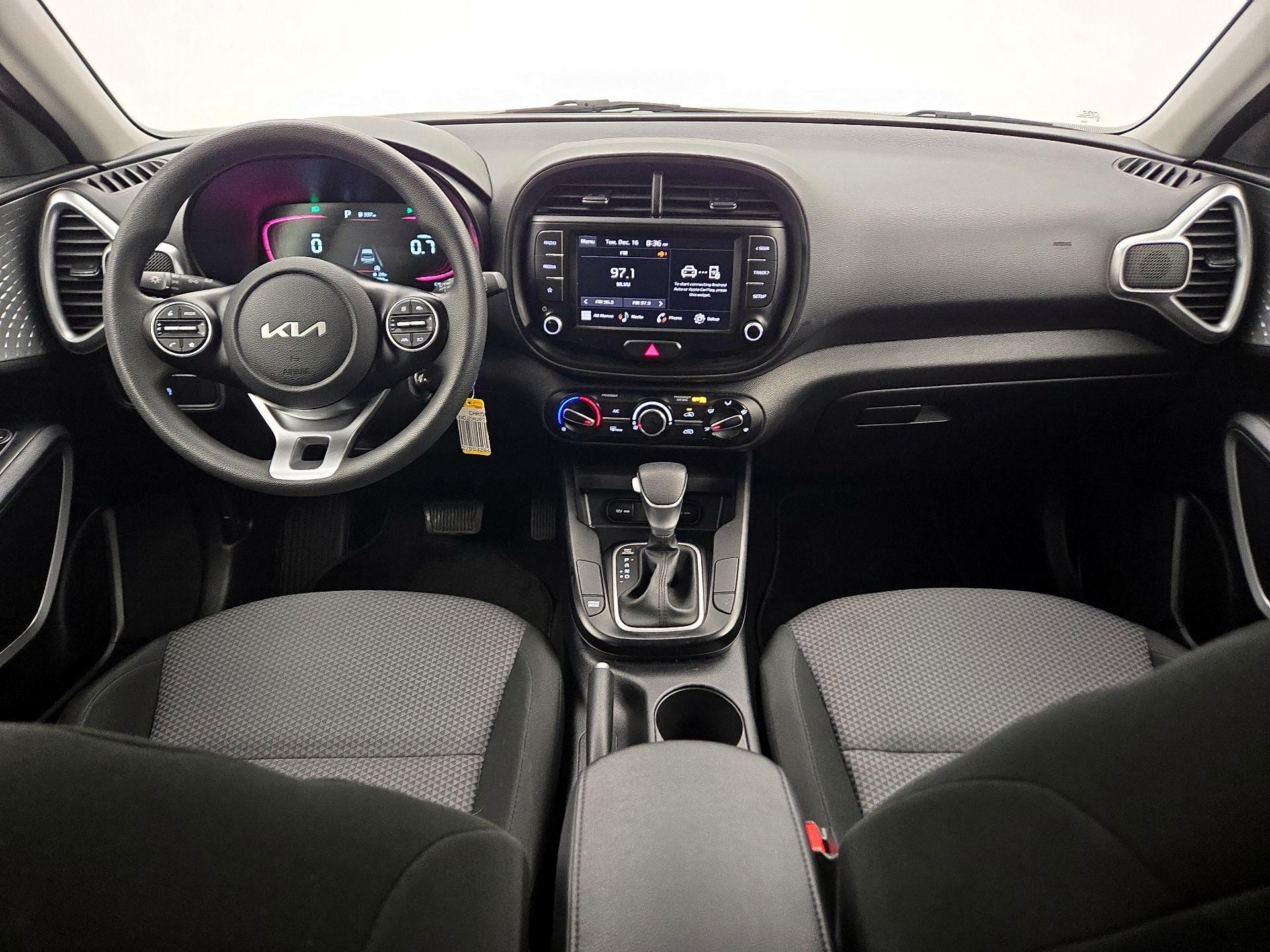 Thumbnail: 2023 Kia Soul - 9