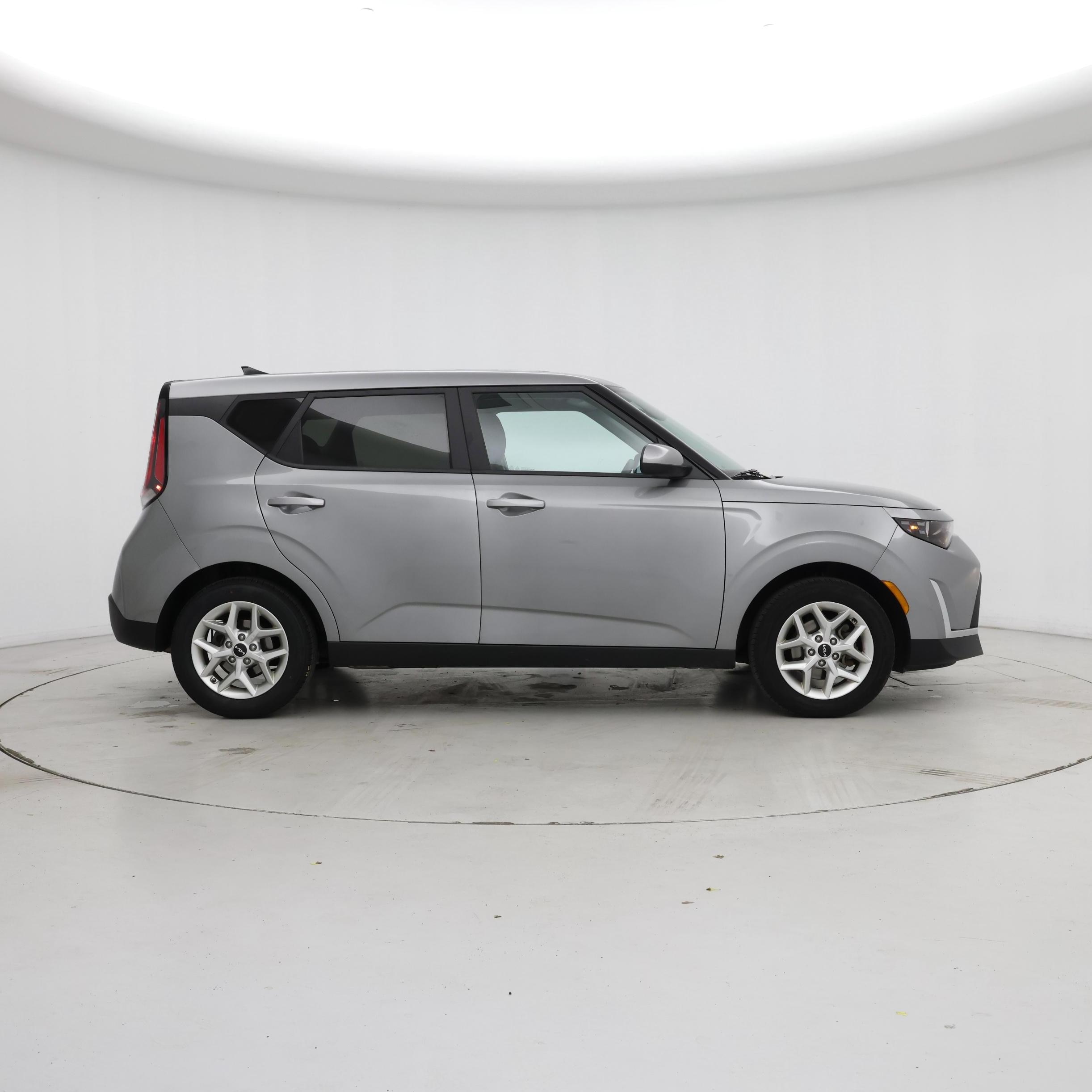 Thumbnail: 2023 Kia Soul - 7