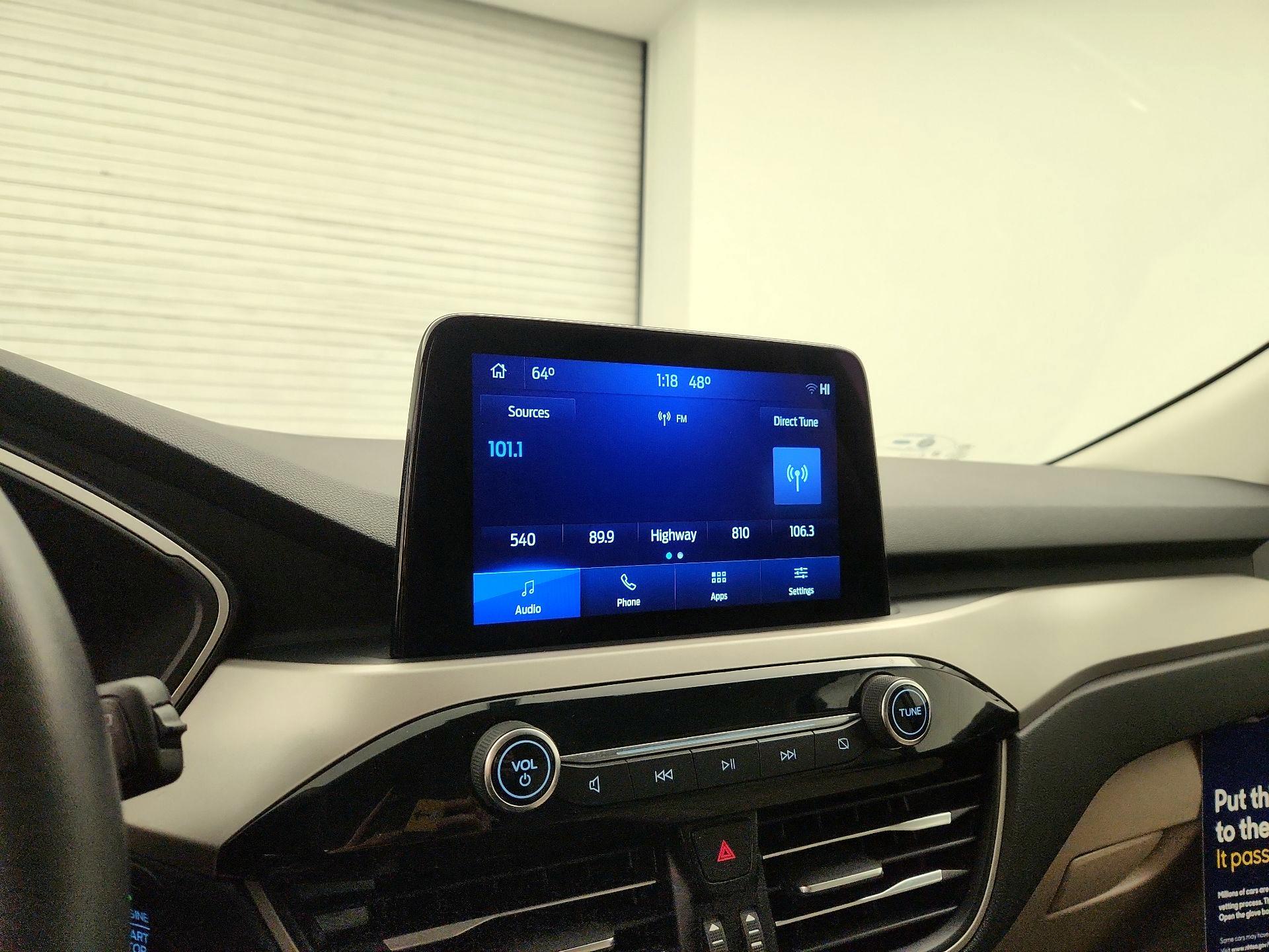 Thumbnail: 2022 Ford Escape - 15