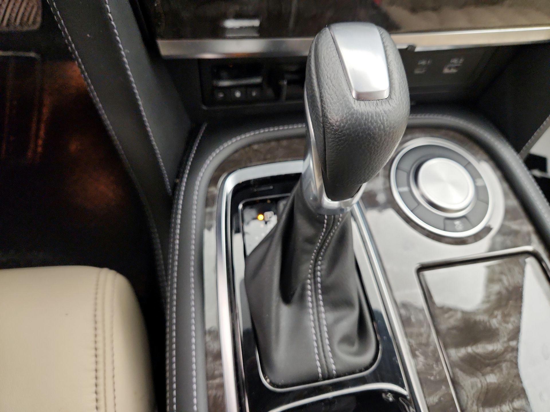 Thumbnail: 2024 Nissan Armada - 17