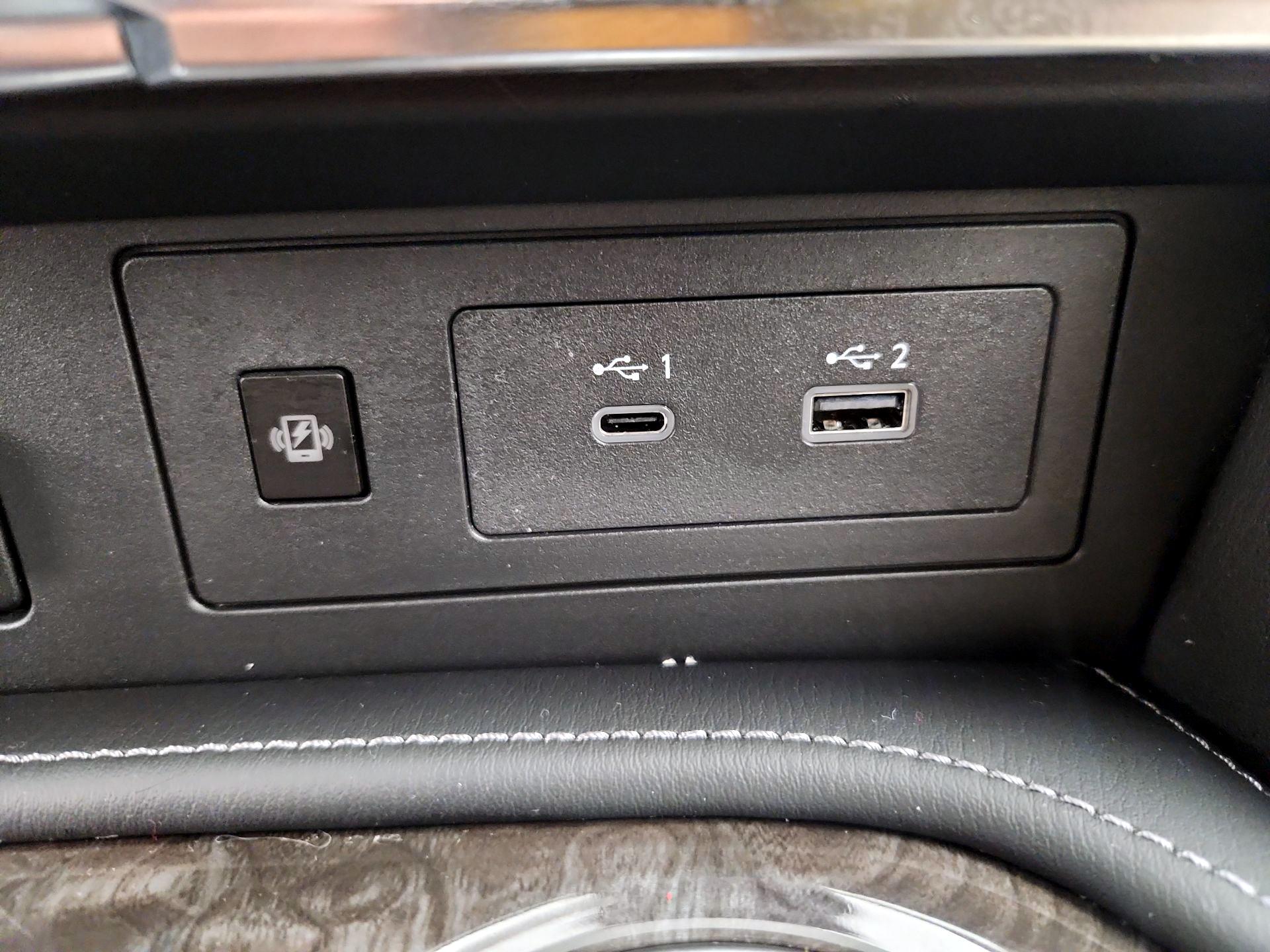 Thumbnail: 2024 Nissan Armada - 18