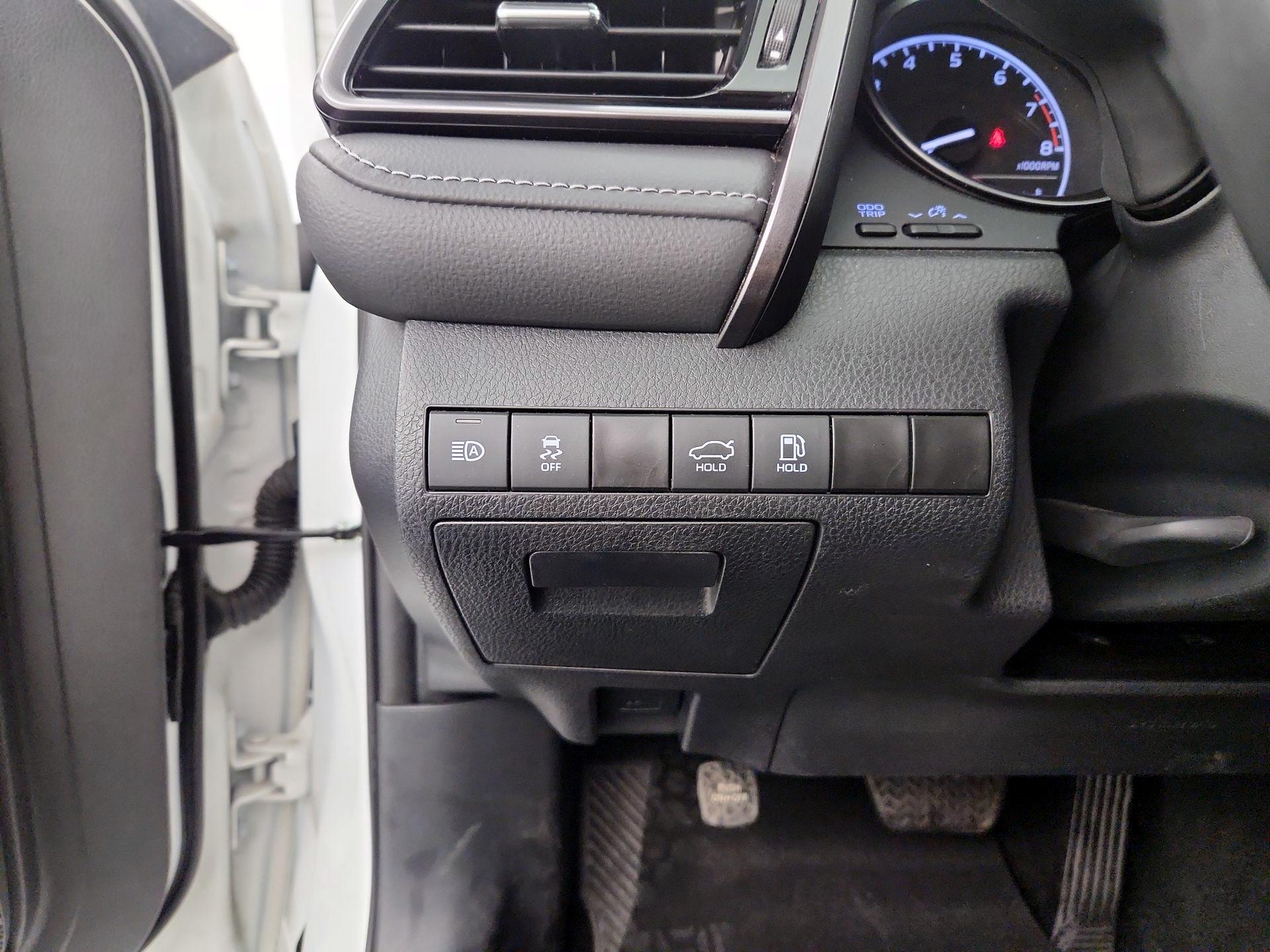 Thumbnail: 2024 Toyota Camry - 13