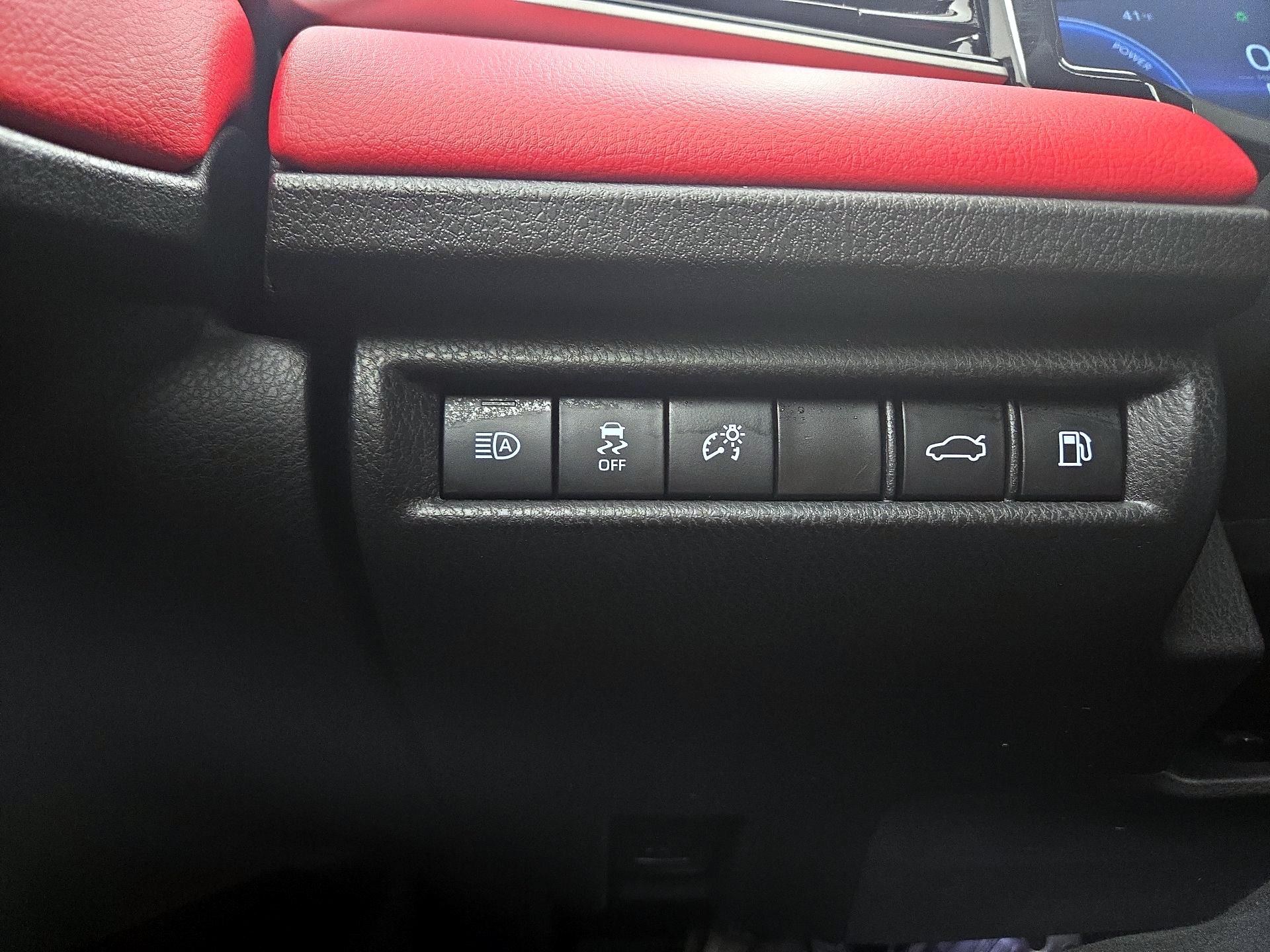 Thumbnail: 2025 Toyota Camry - 13