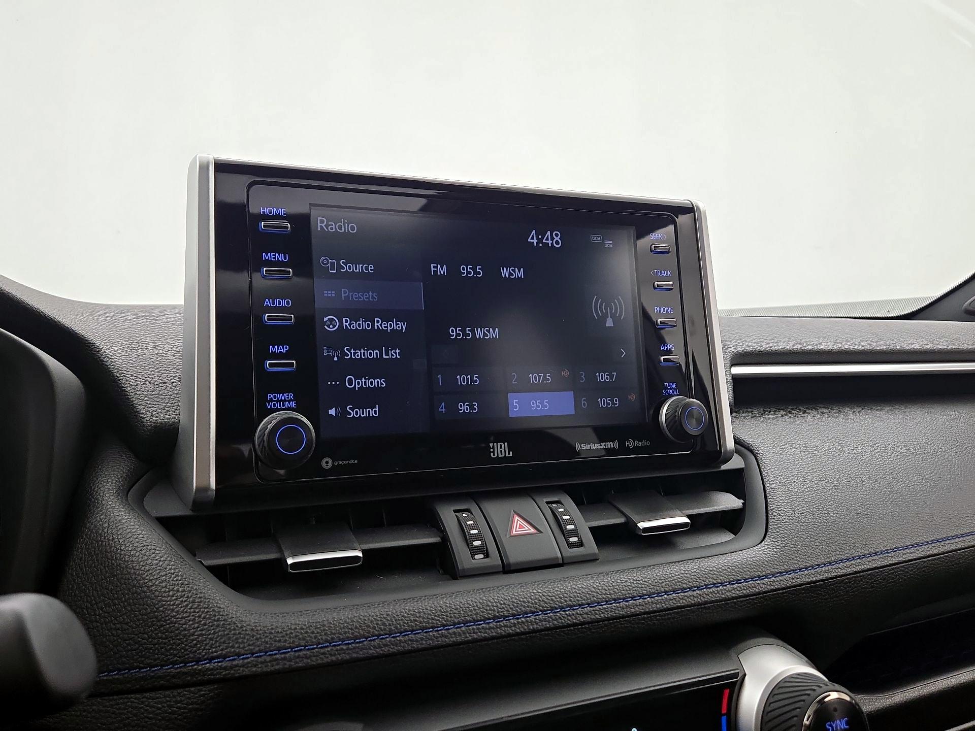 Thumbnail: 2020 Toyota RAV4 - 15