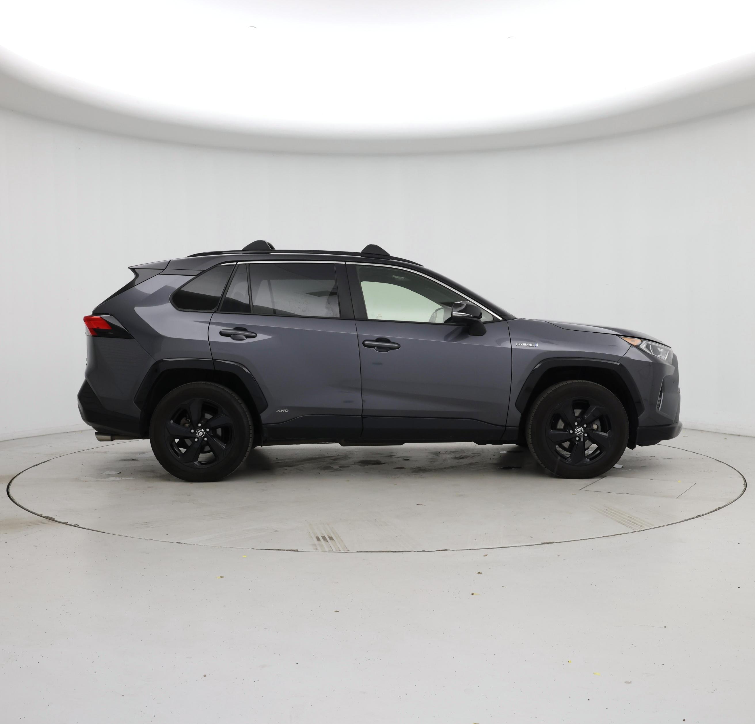 Thumbnail: 2020 Toyota RAV4 - 7