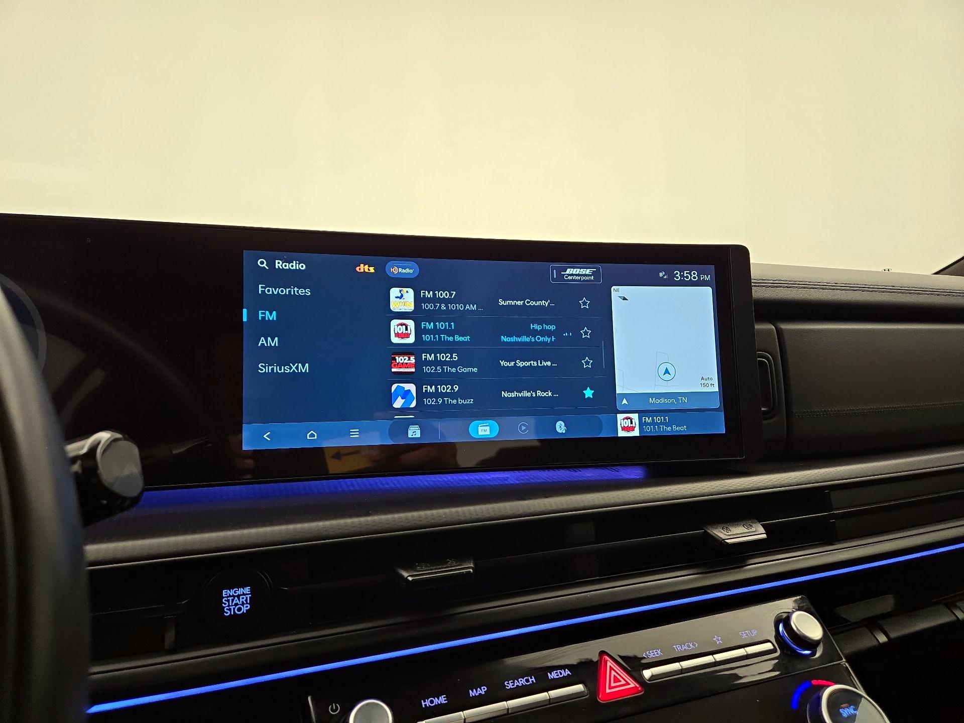 Thumbnail: 2024 Hyundai Santa Fe - 16