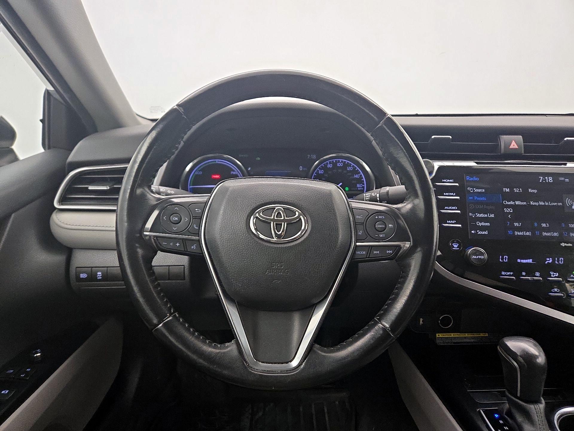 Thumbnail: 2020 Toyota Camry - 10