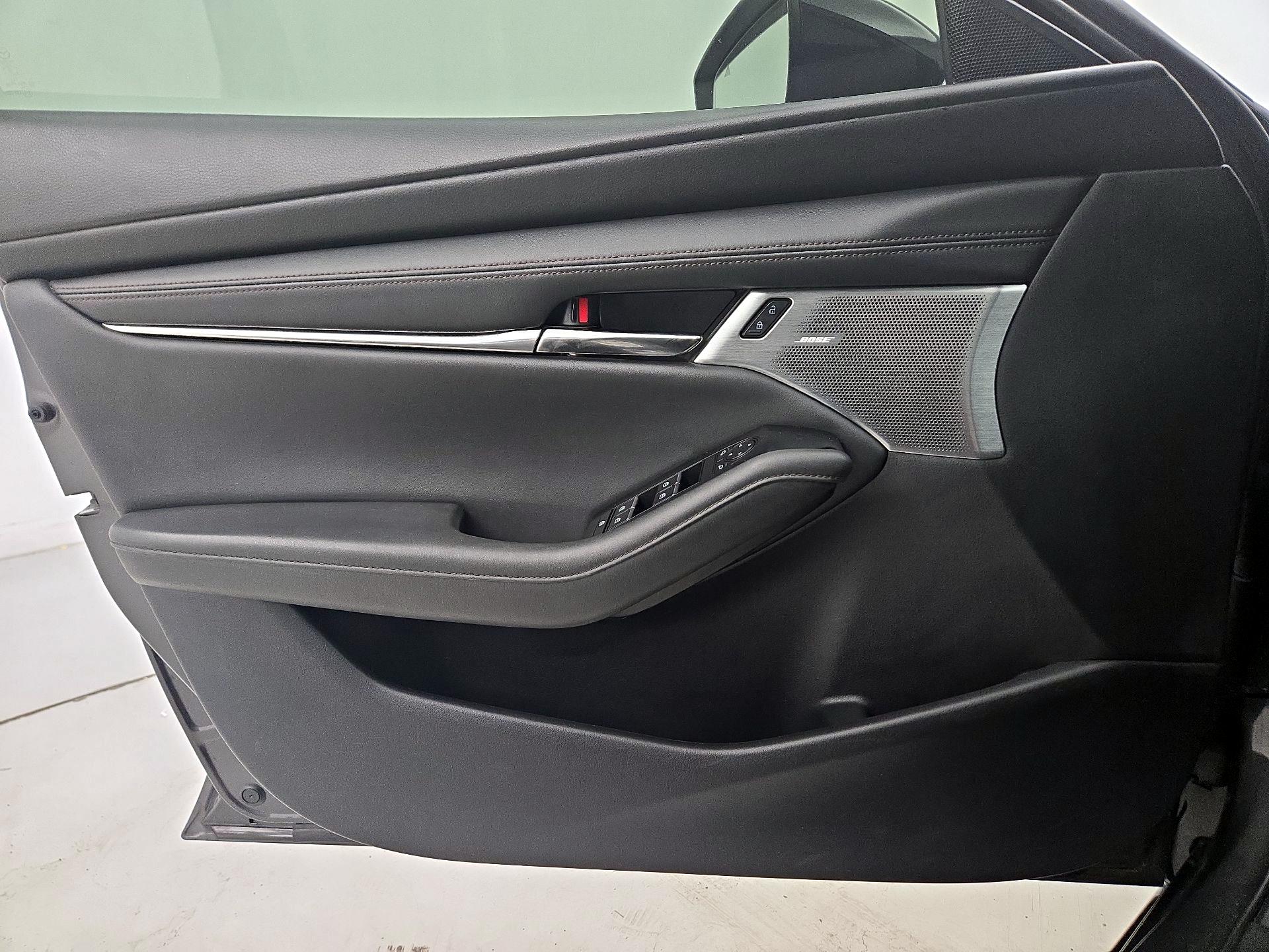 Thumbnail: 2021 Mazda Mazda3 - 12