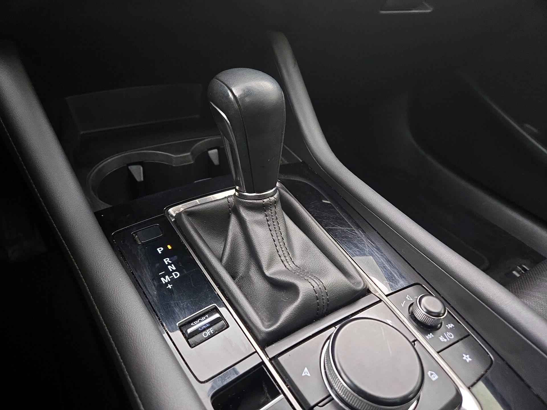 Thumbnail: 2021 Mazda Mazda3 - 17