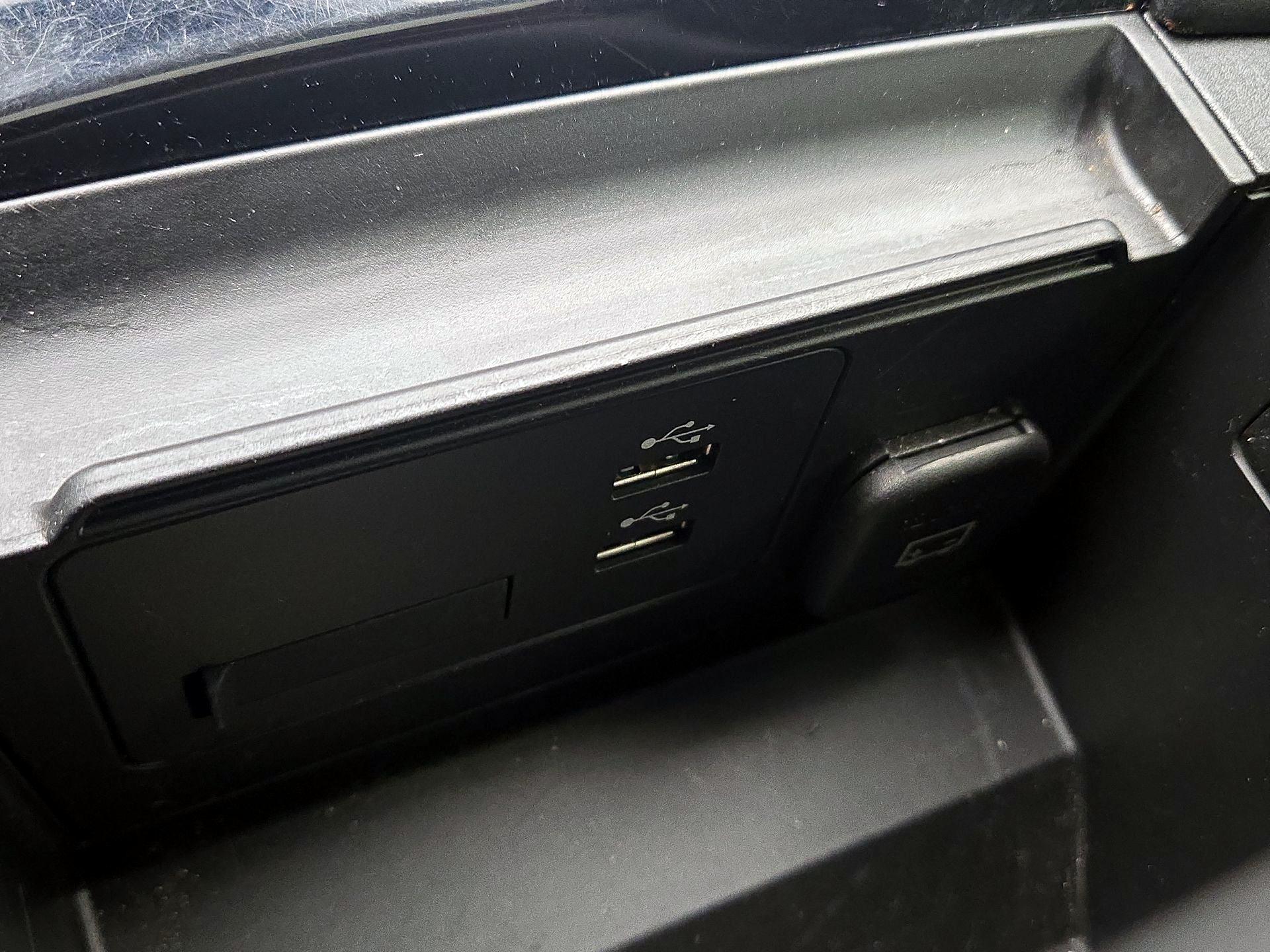 Thumbnail: 2021 Mazda Mazda3 - 18