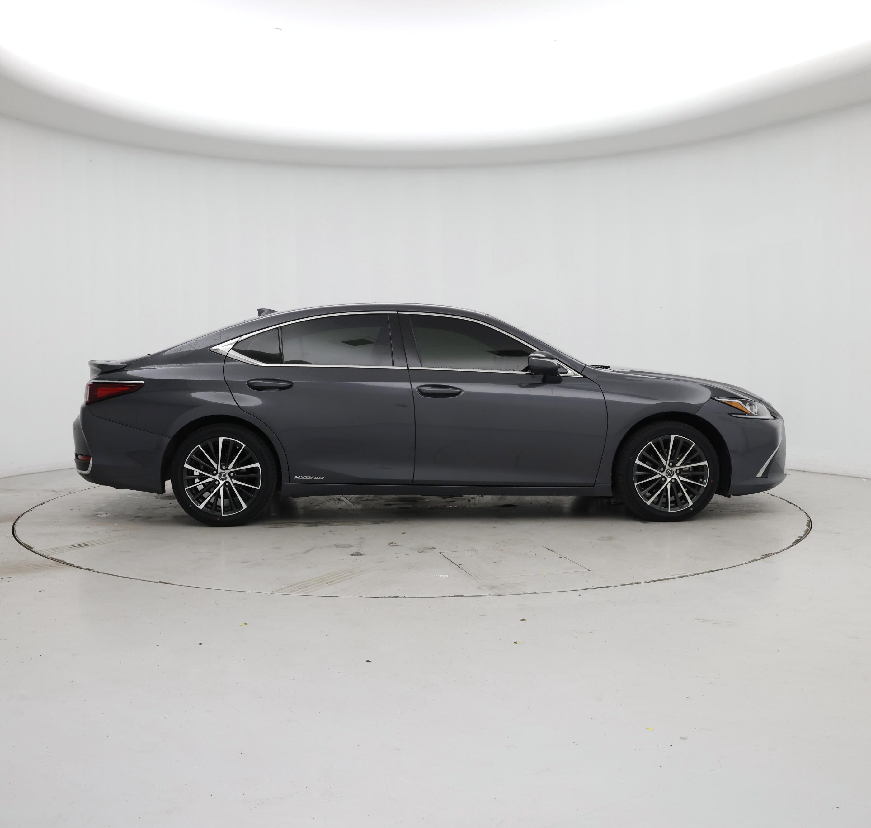 Thumbnail: 2022 Lexus ES - 7