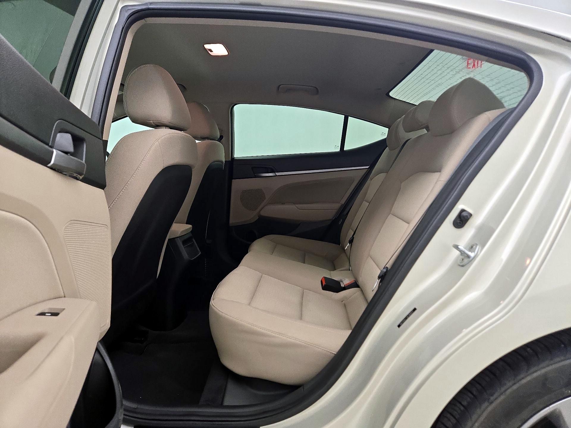 Thumbnail: 2018 Hyundai Elantra - 19