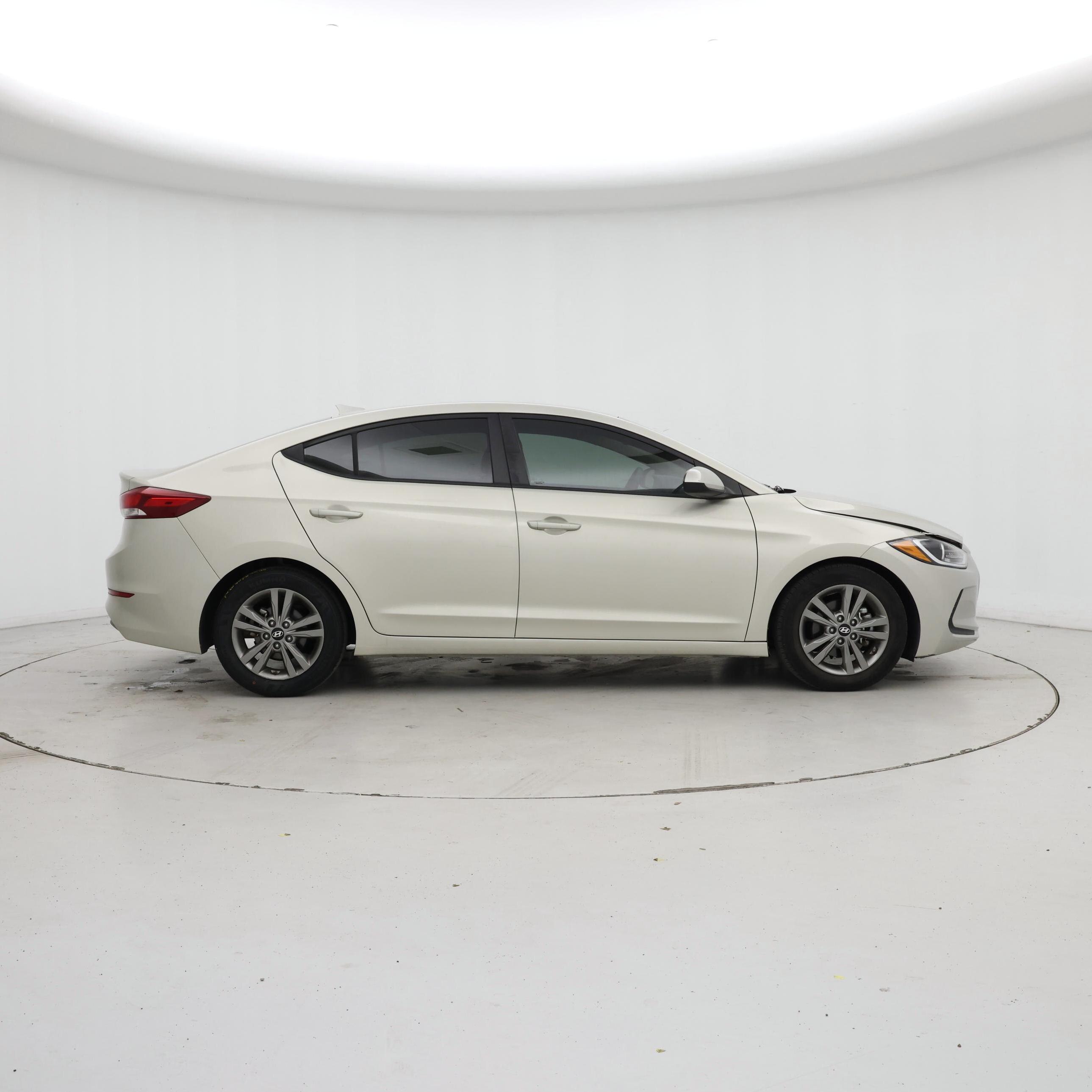 Thumbnail: 2018 Hyundai Elantra - 7