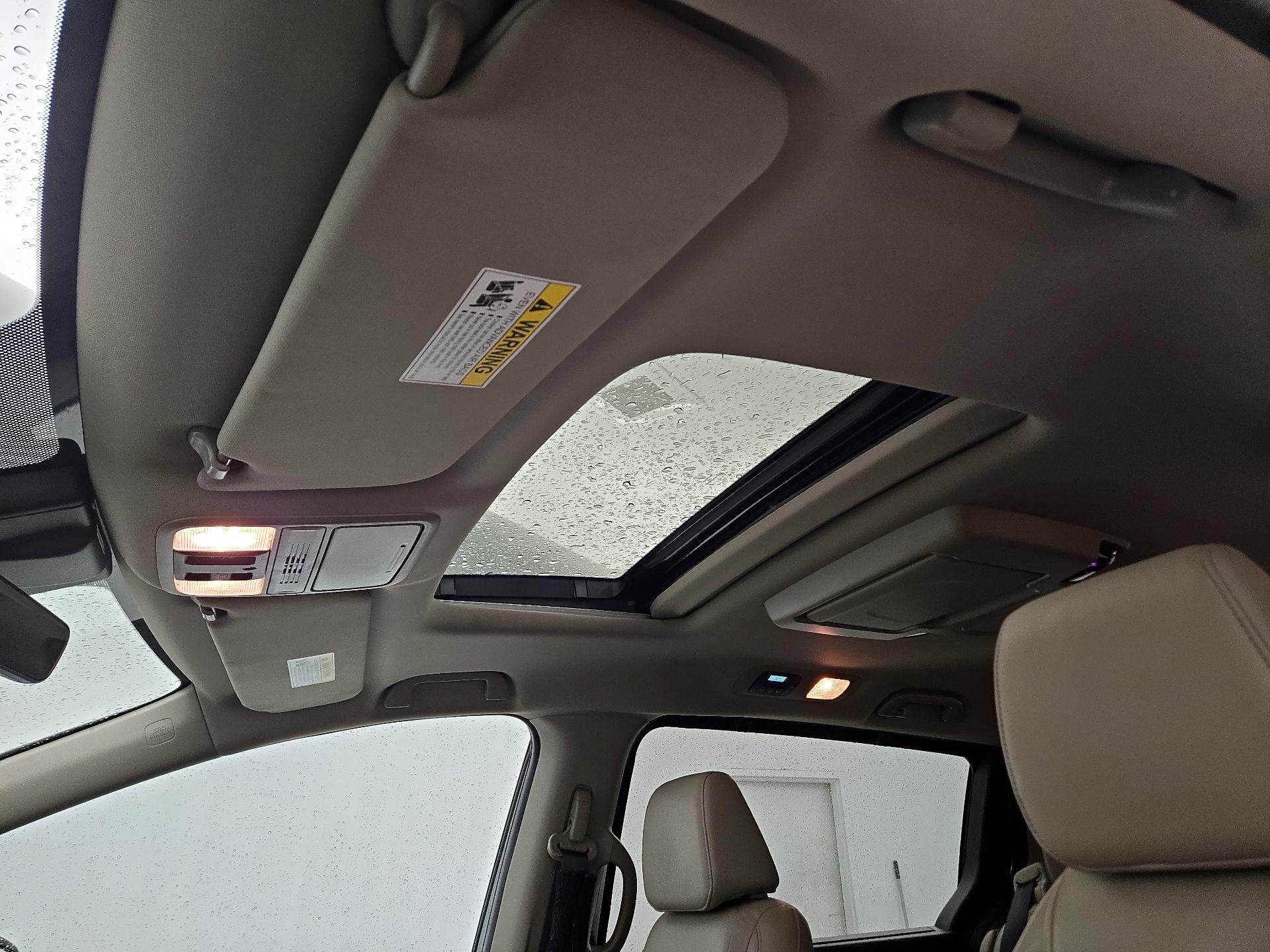 Thumbnail: 2018 Honda Odyssey - 19