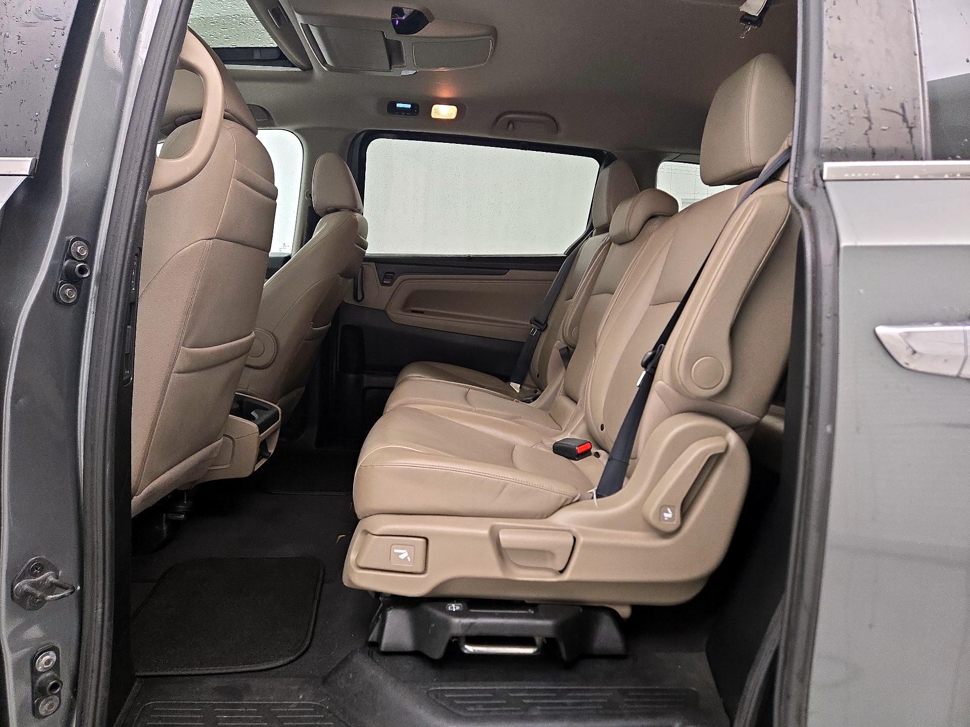 Thumbnail: 2018 Honda Odyssey - 20