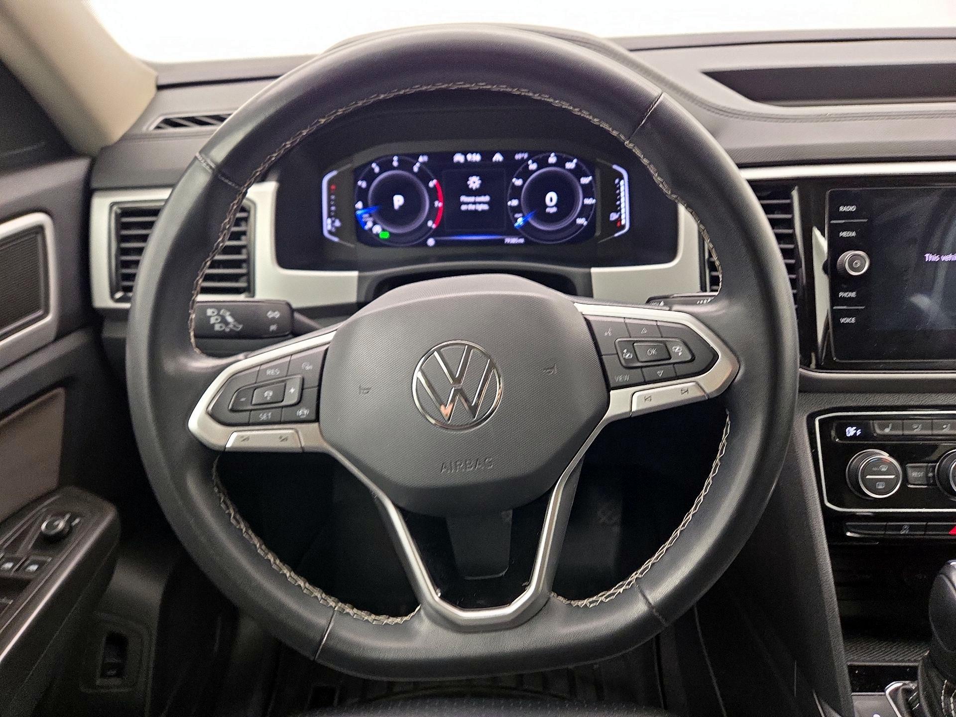 Thumbnail: 2022 Volkswagen Atlas - 10