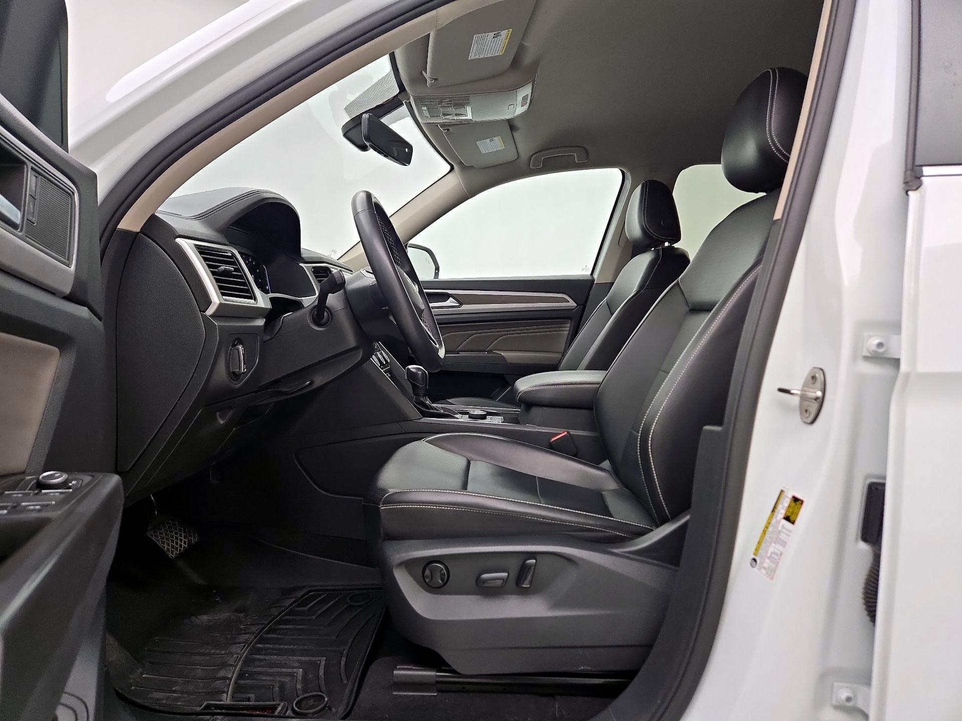 Thumbnail: 2022 Volkswagen Atlas - 11