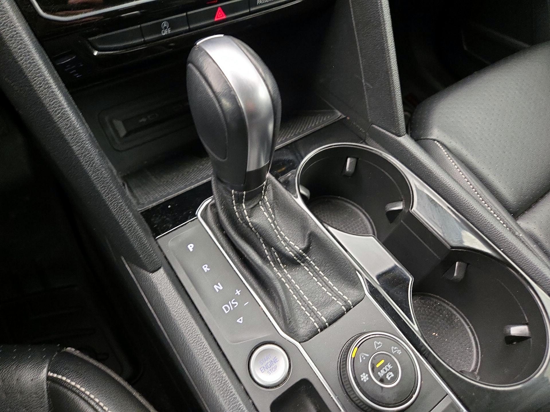 Thumbnail: 2022 Volkswagen Atlas - 18