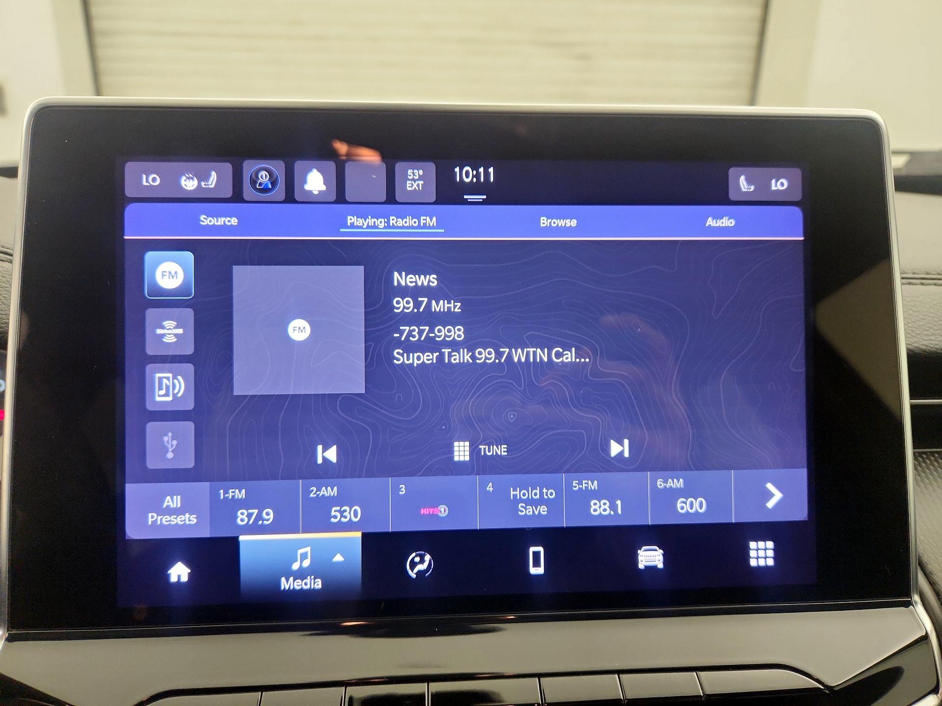 Thumbnail: 2022 Jeep Compass - 15