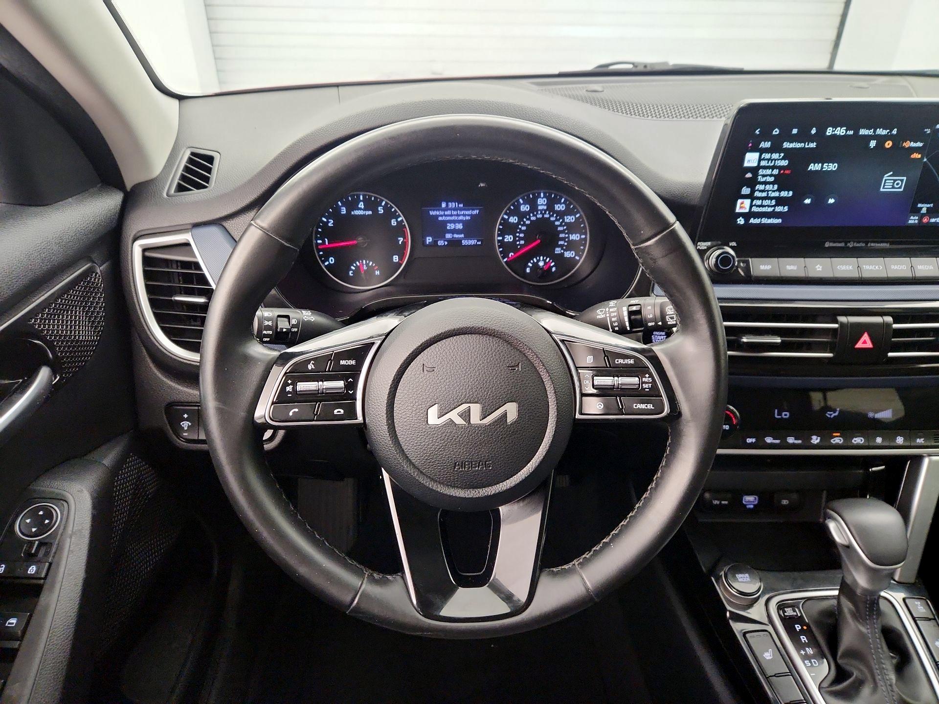 Thumbnail: 2023 Kia Seltos - 10