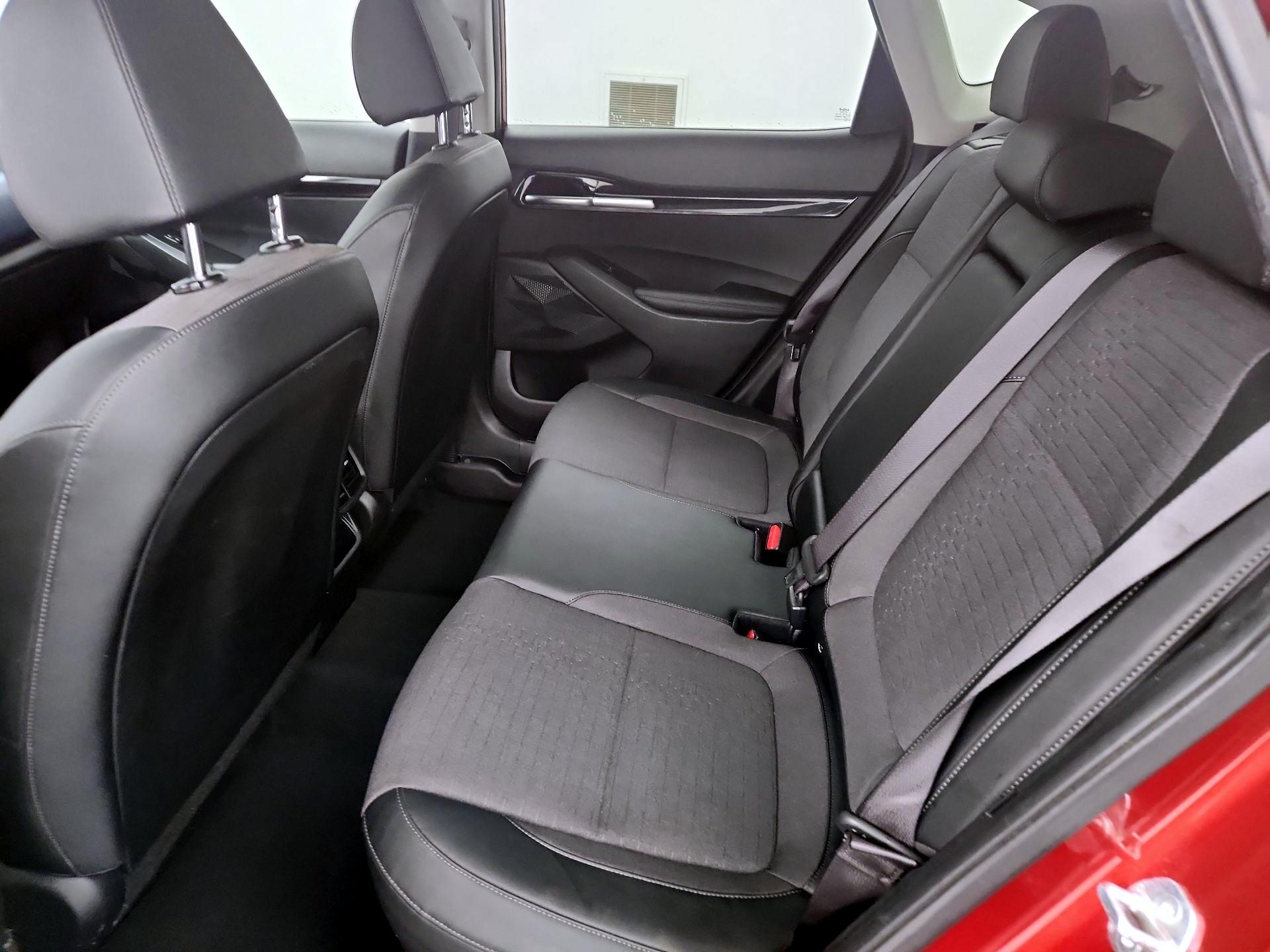 Thumbnail: 2023 Kia Seltos - 19