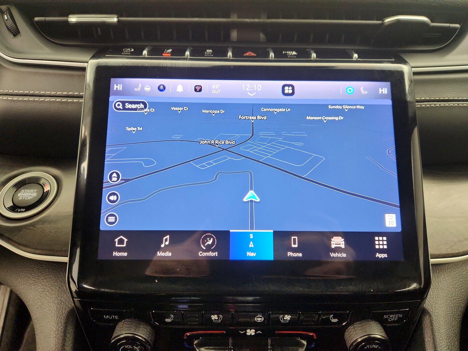 Thumbnail: 2022 Jeep Grand Cherokee L - 14