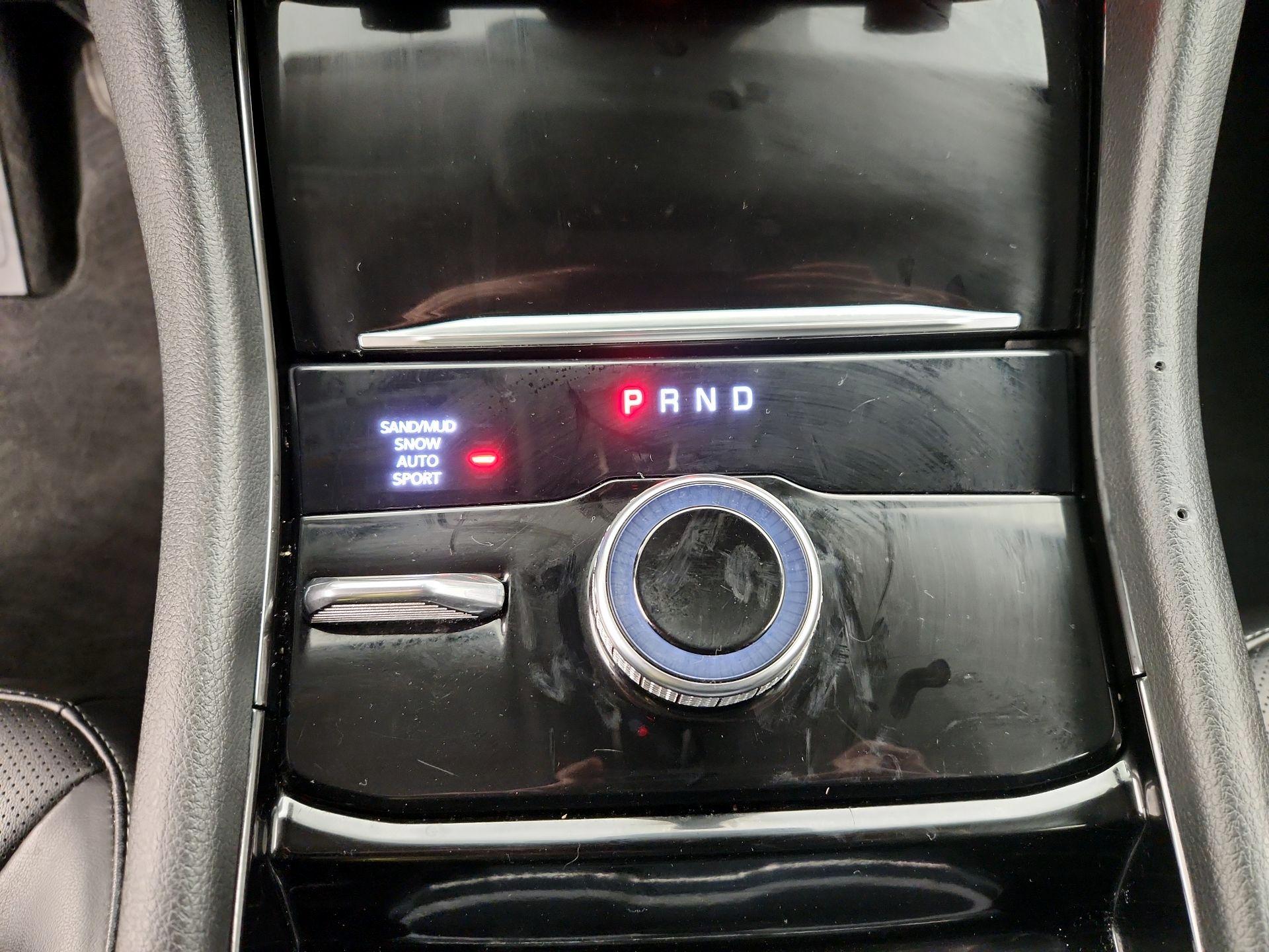 Thumbnail: 2022 Jeep Grand Cherokee L - 18