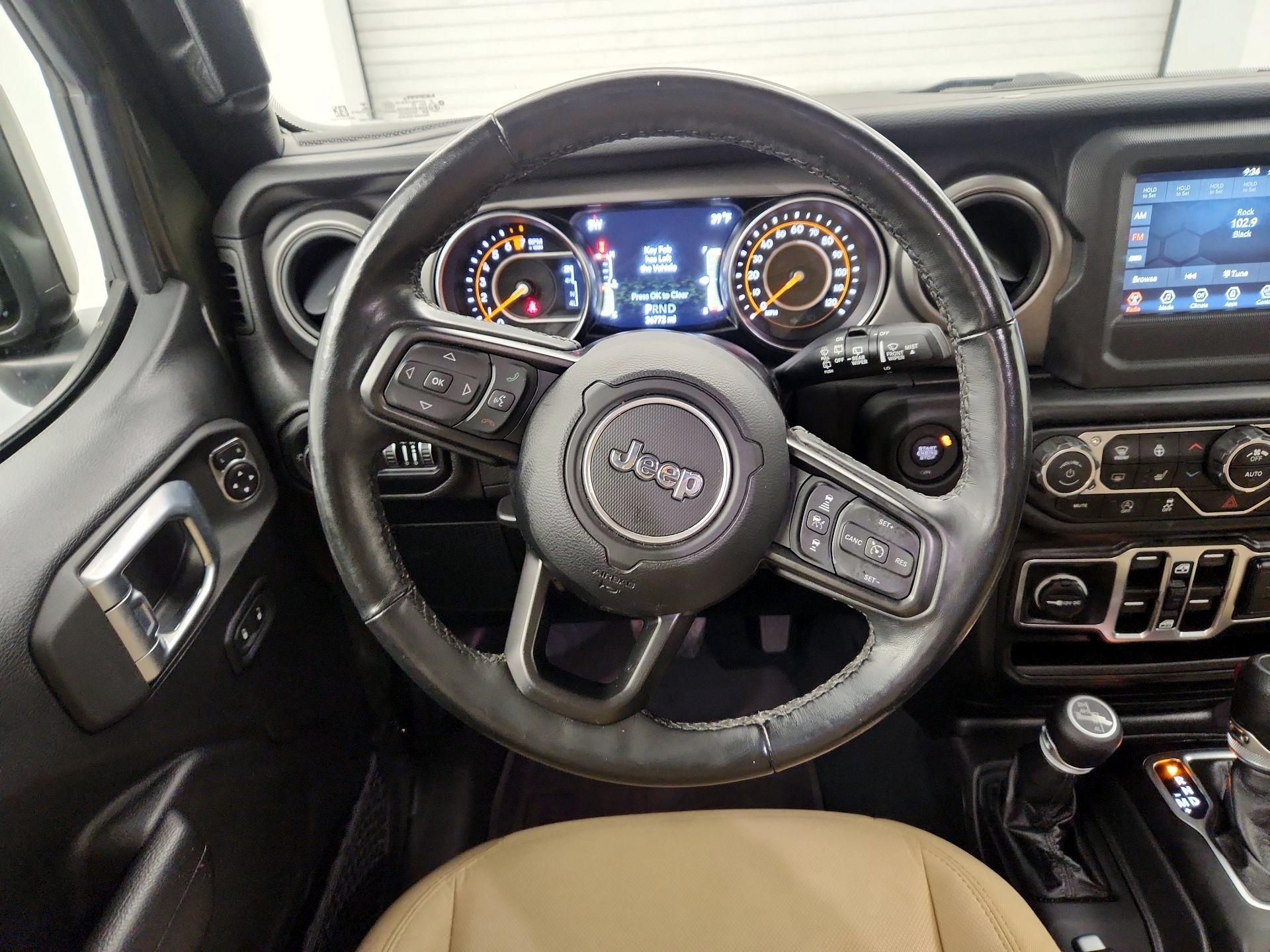 Thumbnail: 2022 Jeep Wrangler - 10