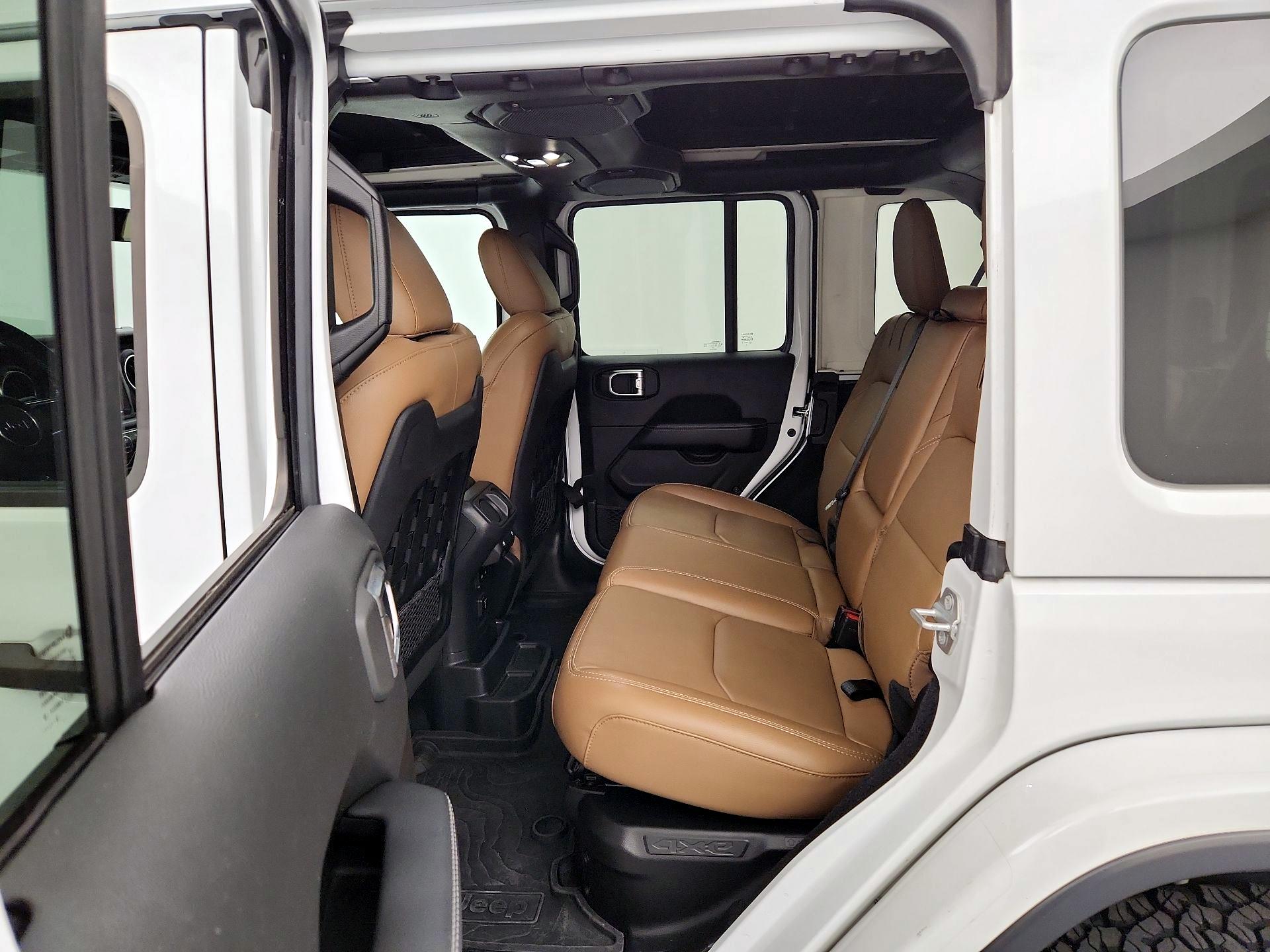 Thumbnail: 2023 Jeep Wrangler - 19