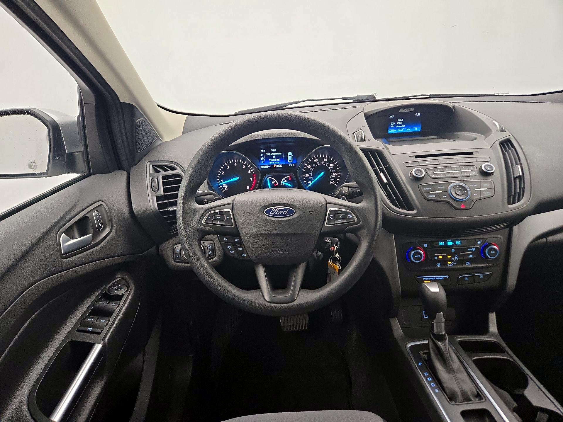 Thumbnail: 2017 Ford Escape - 10