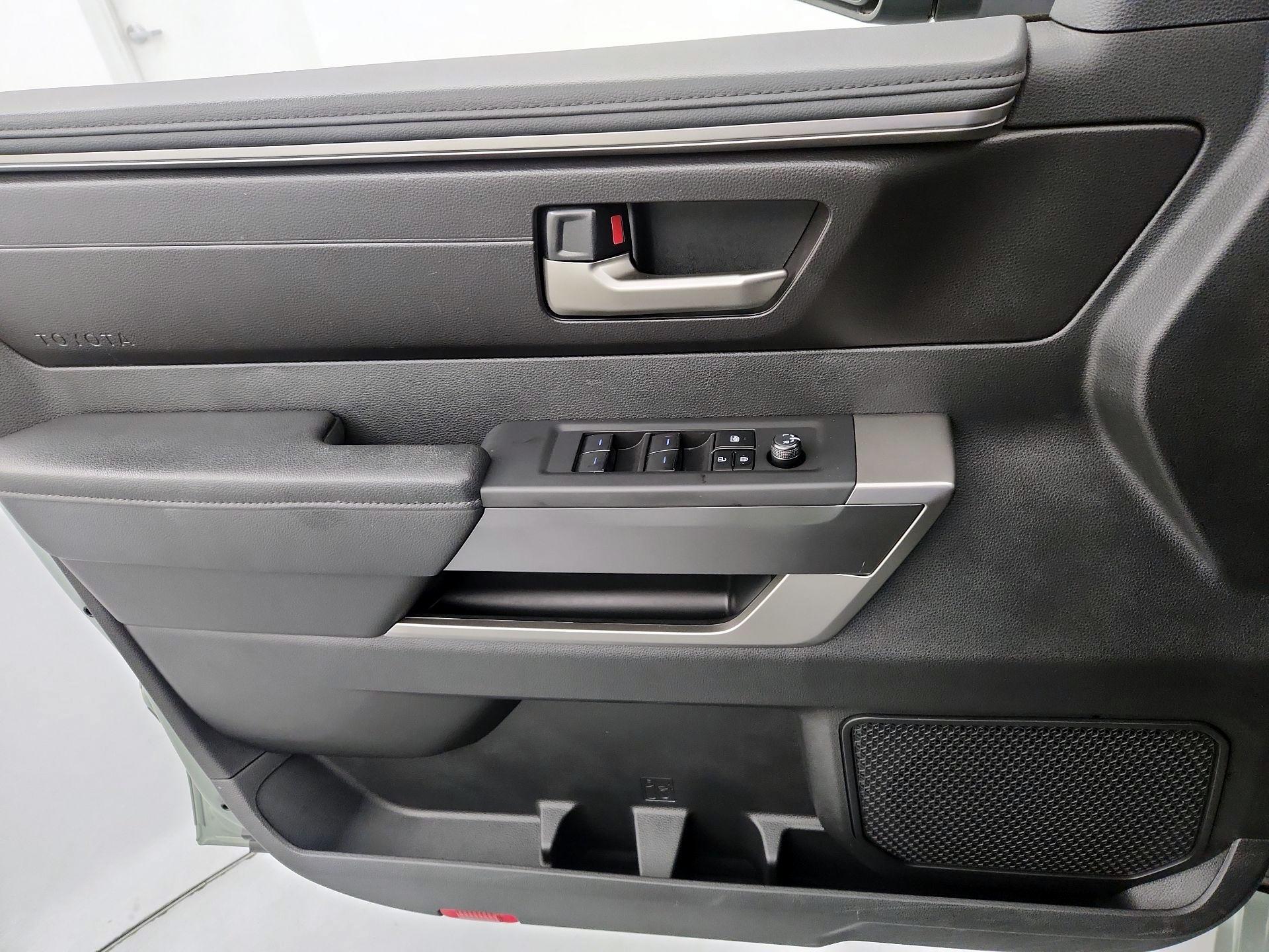 Thumbnail: 2023 Toyota Tundra - 12