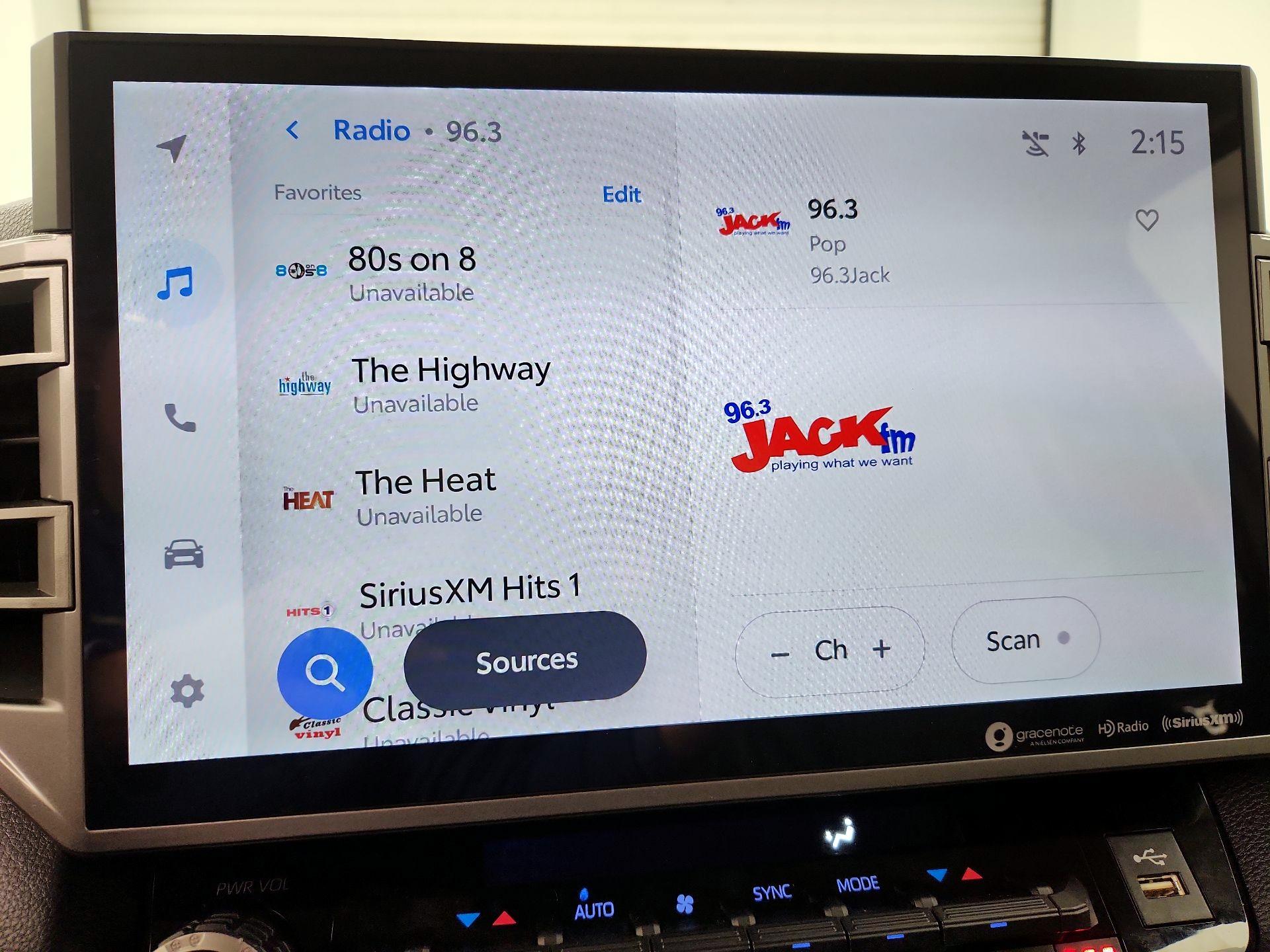 Thumbnail: 2023 Toyota Tundra - 15