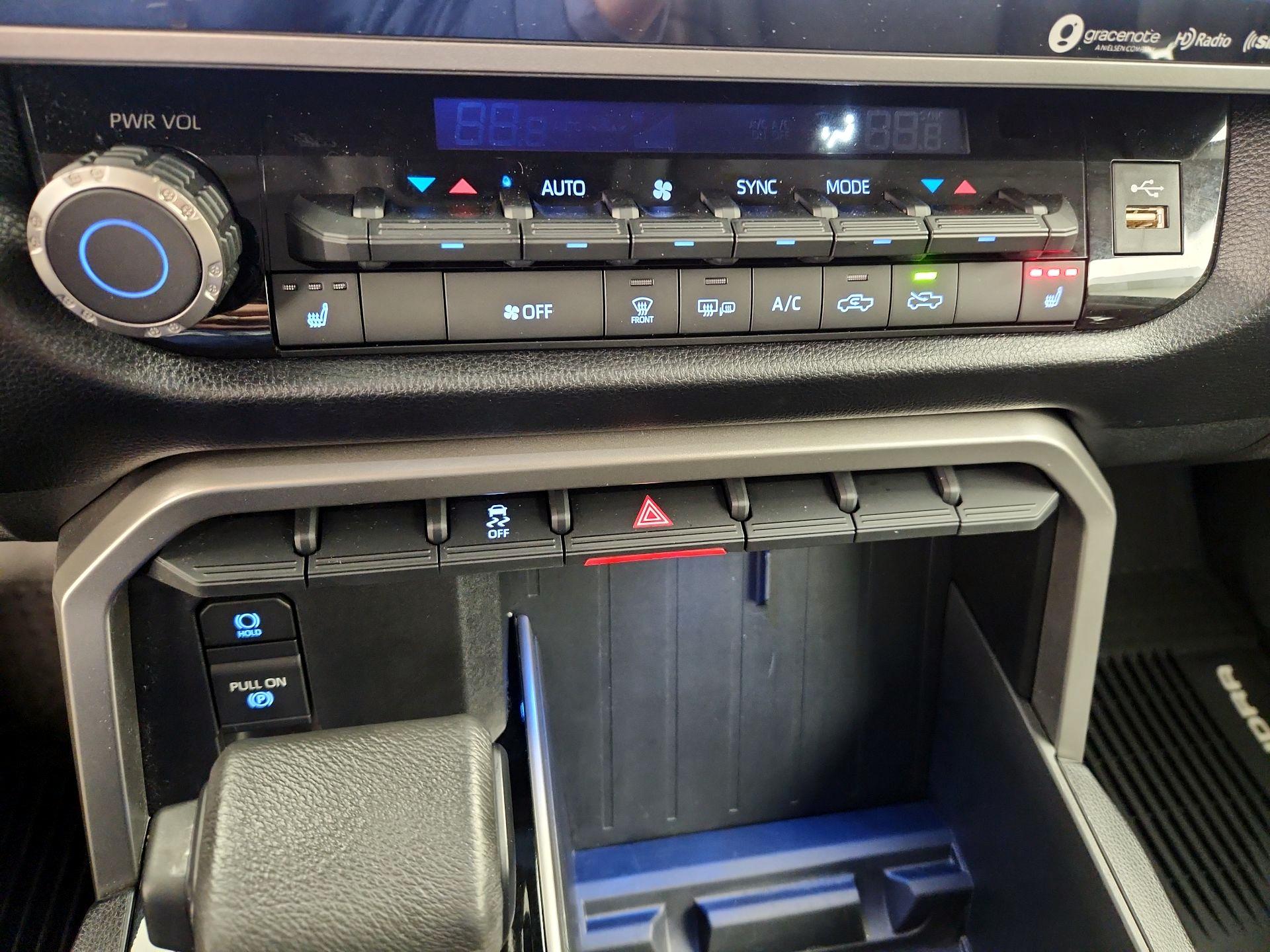 Thumbnail: 2023 Toyota Tundra - 16