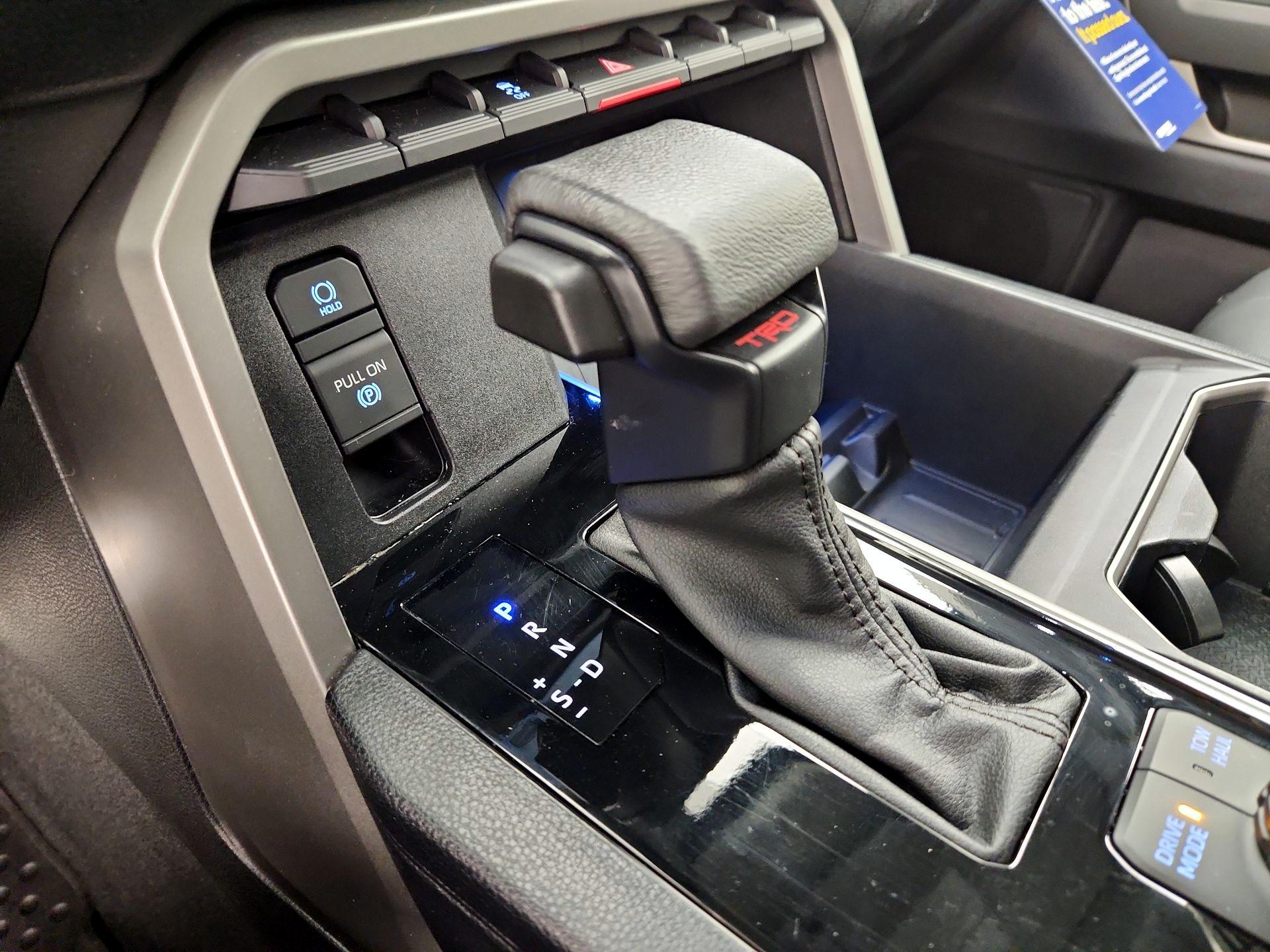 Thumbnail: 2023 Toyota Tundra - 17