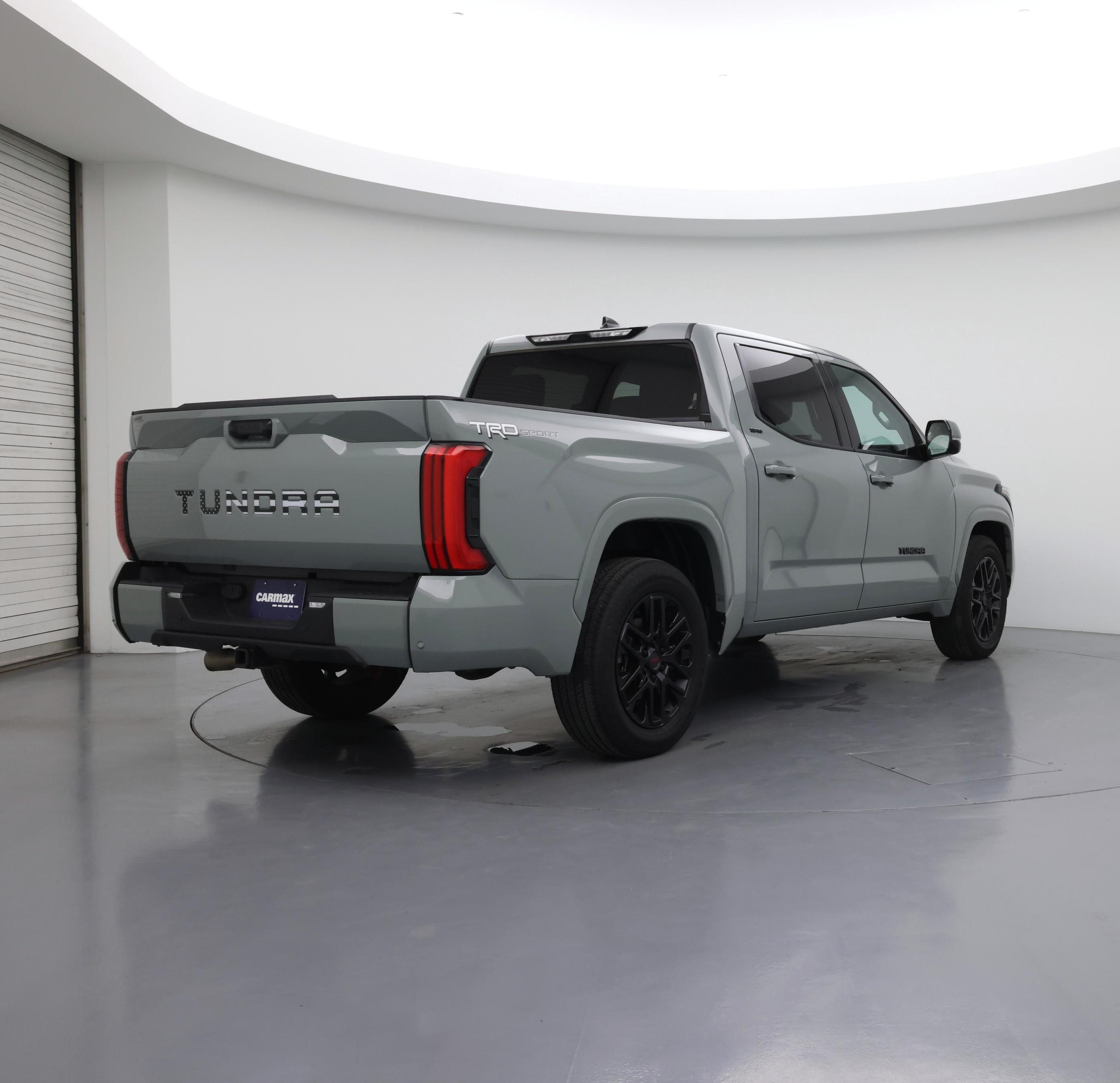 Thumbnail: 2023 Toyota Tundra - 8