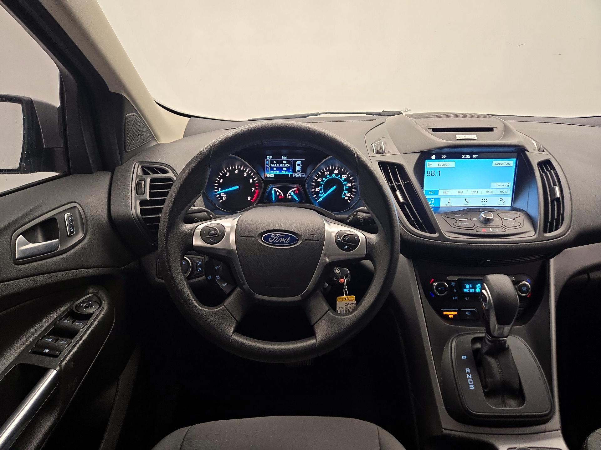 Thumbnail: 2016 Ford Escape - 10