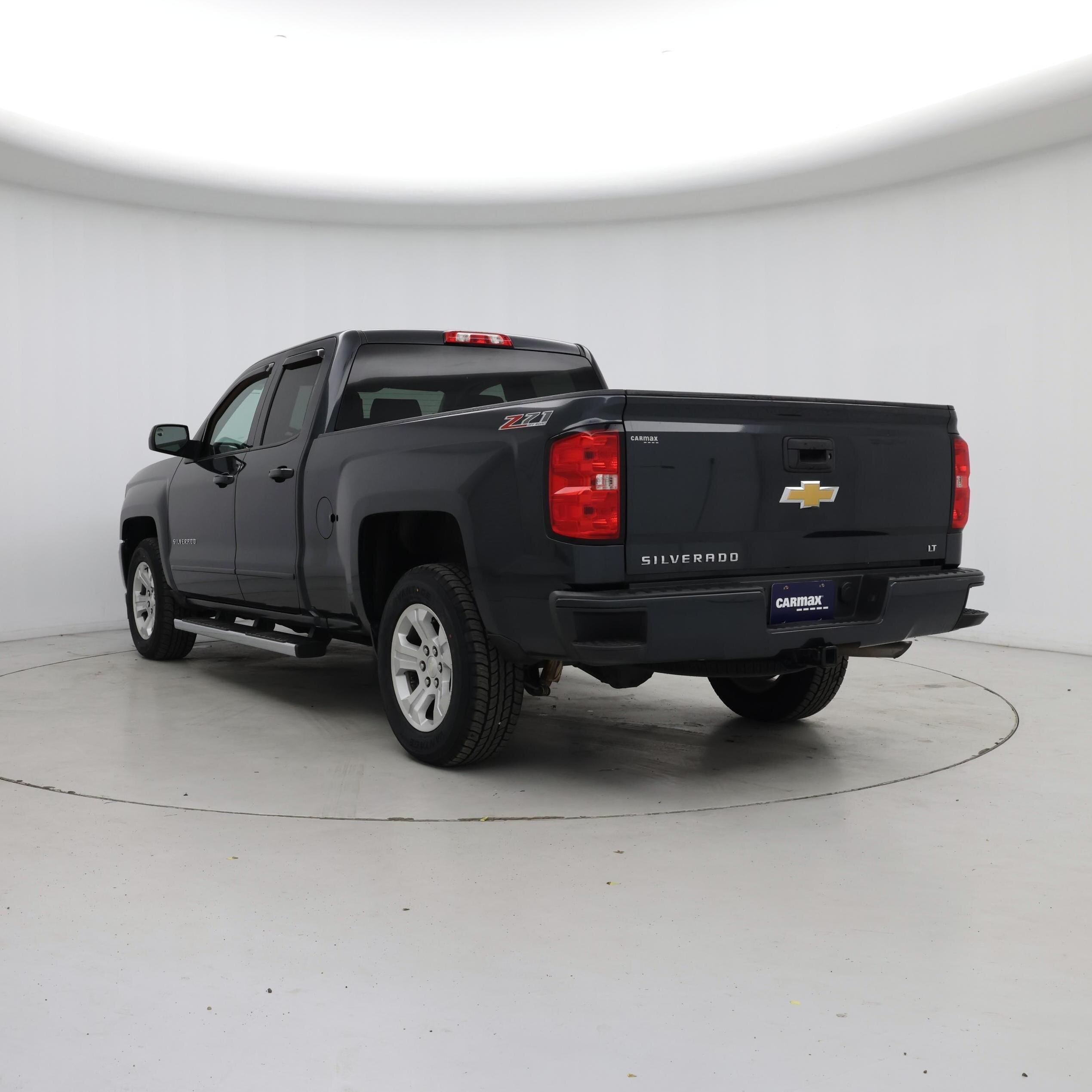 Thumbnail: 2017 Chevrolet Silverado 1500 - 2