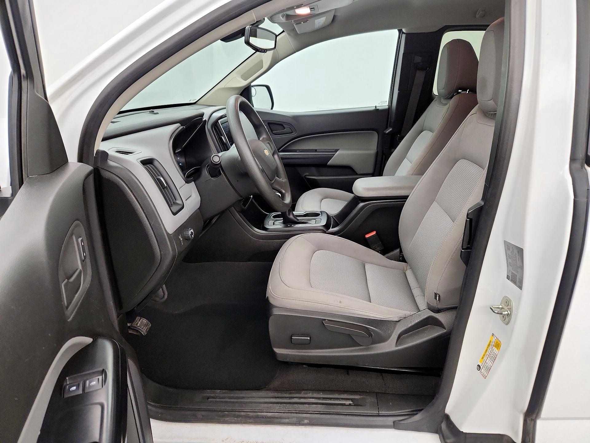 Thumbnail: 2022 Chevrolet Colorado - 11