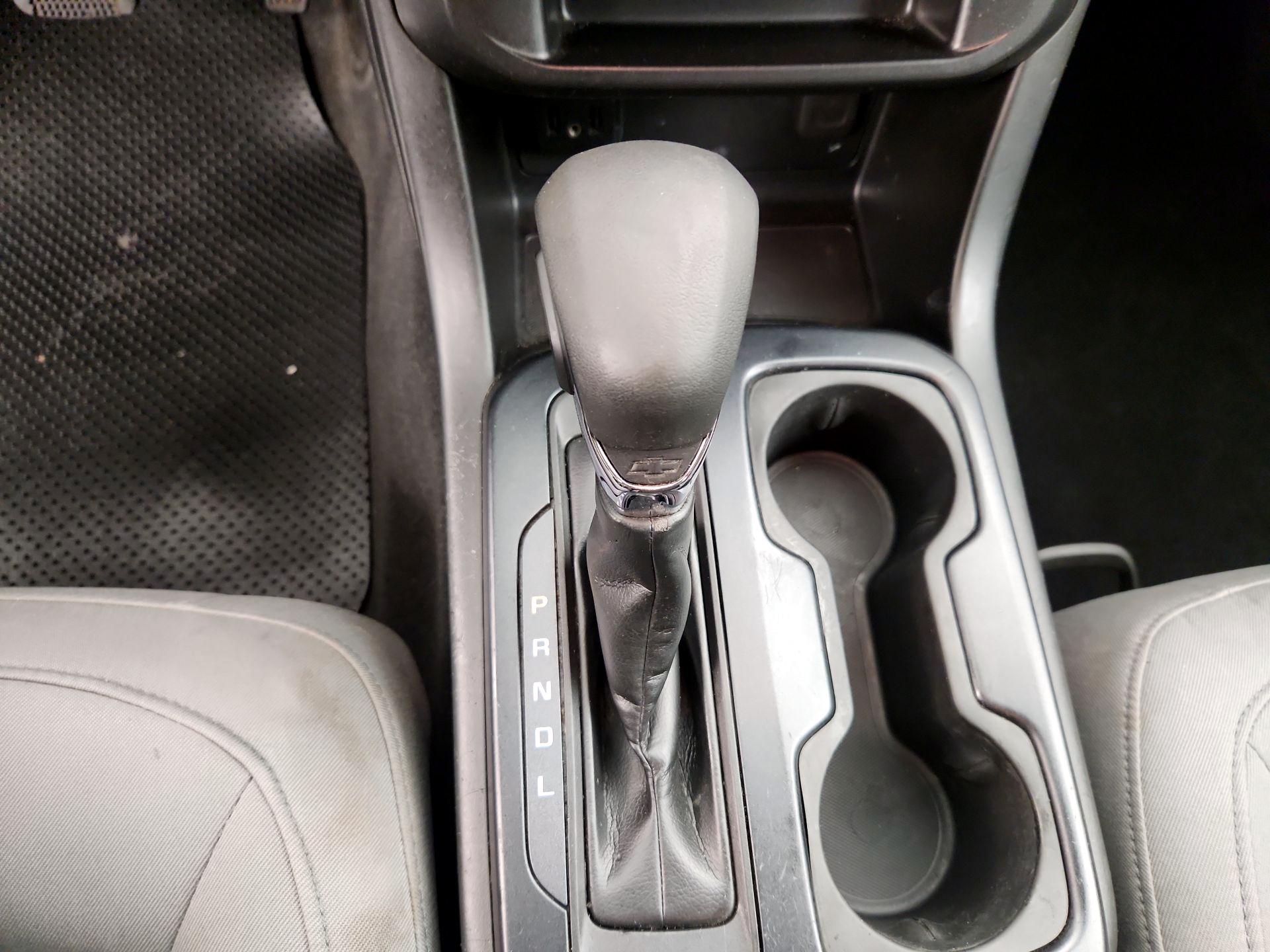 Thumbnail: 2022 Chevrolet Colorado - 17