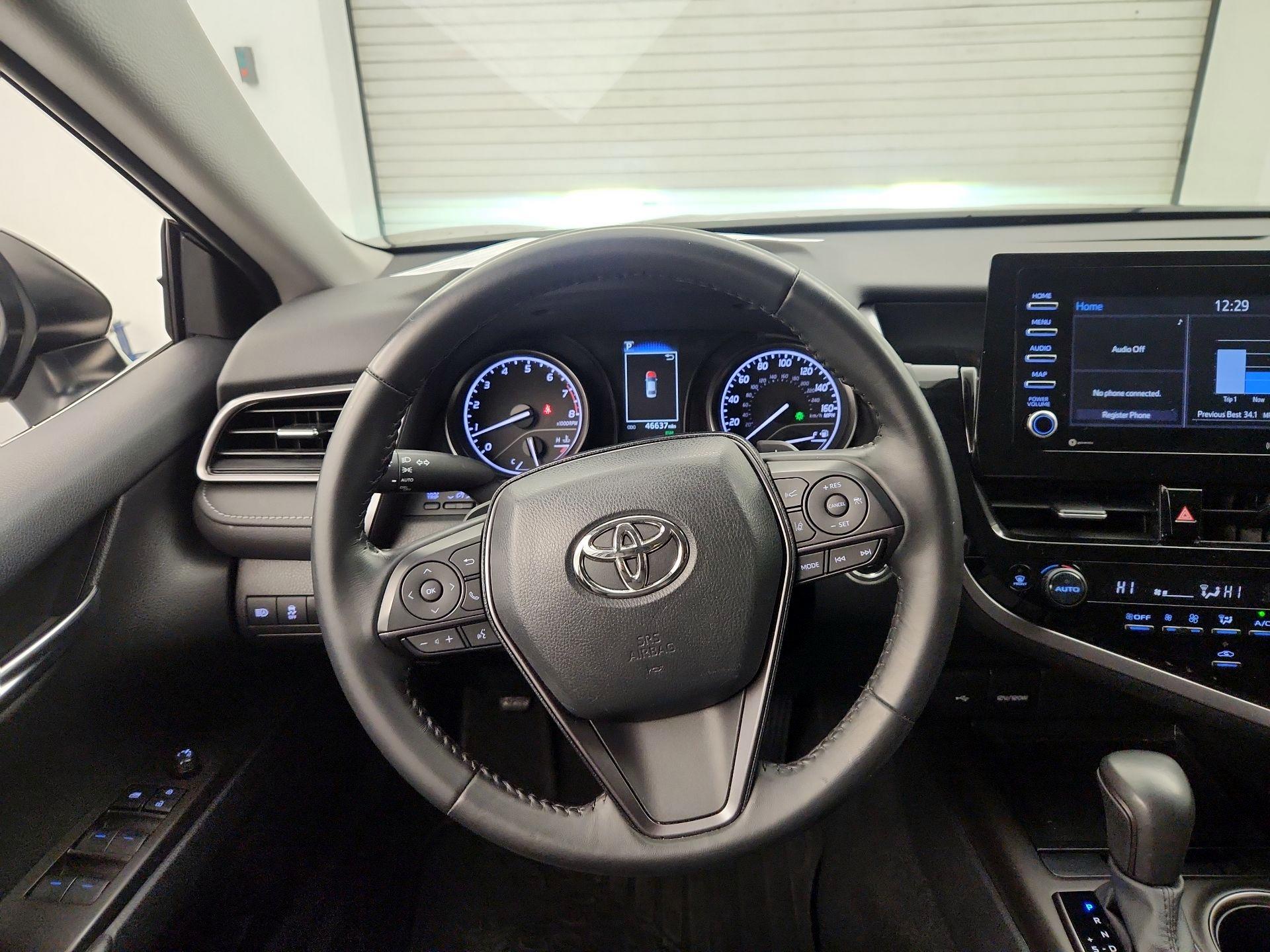 Thumbnail: 2023 Toyota Camry - 10