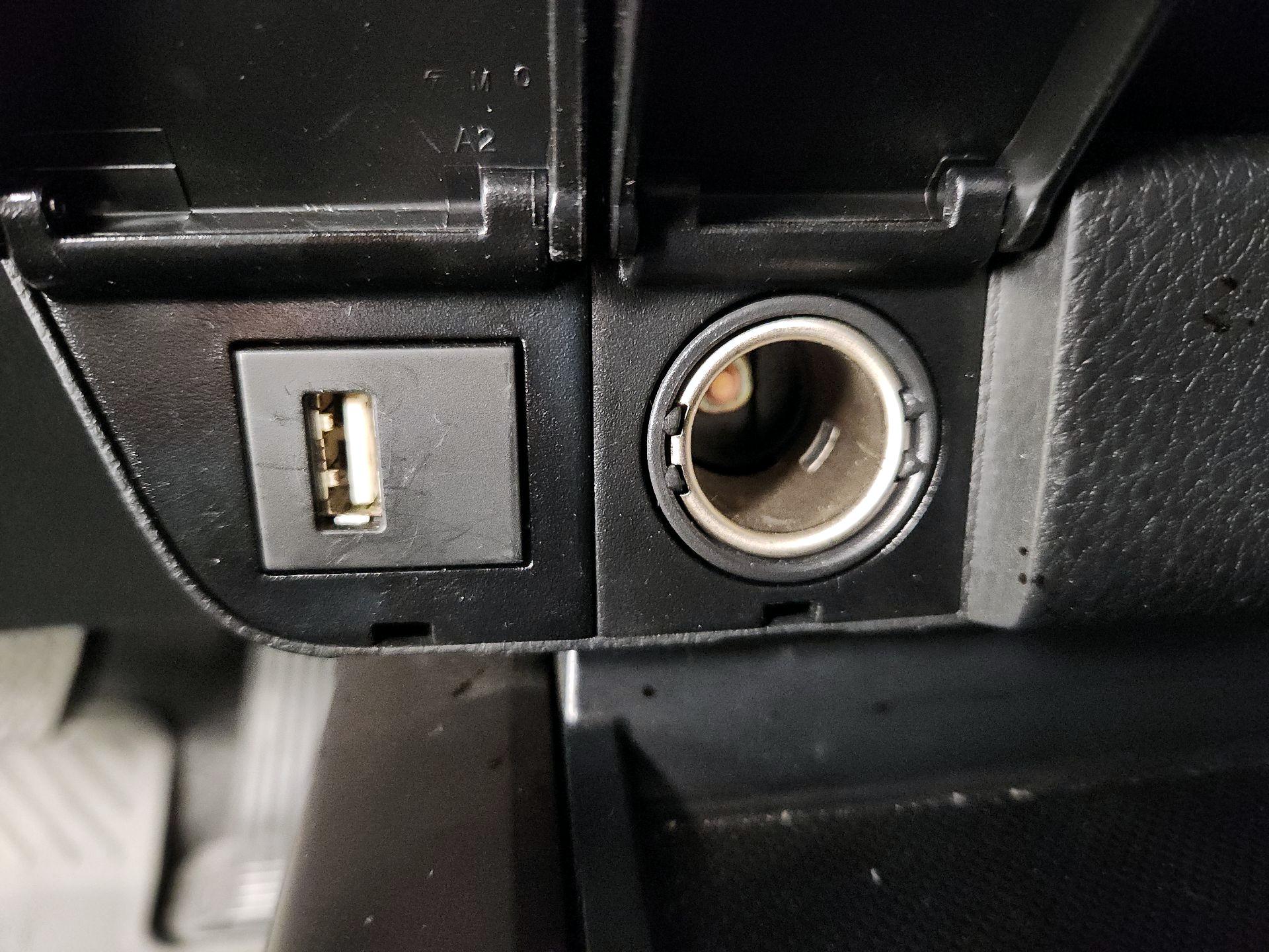 Thumbnail: 2023 Toyota Camry - 18