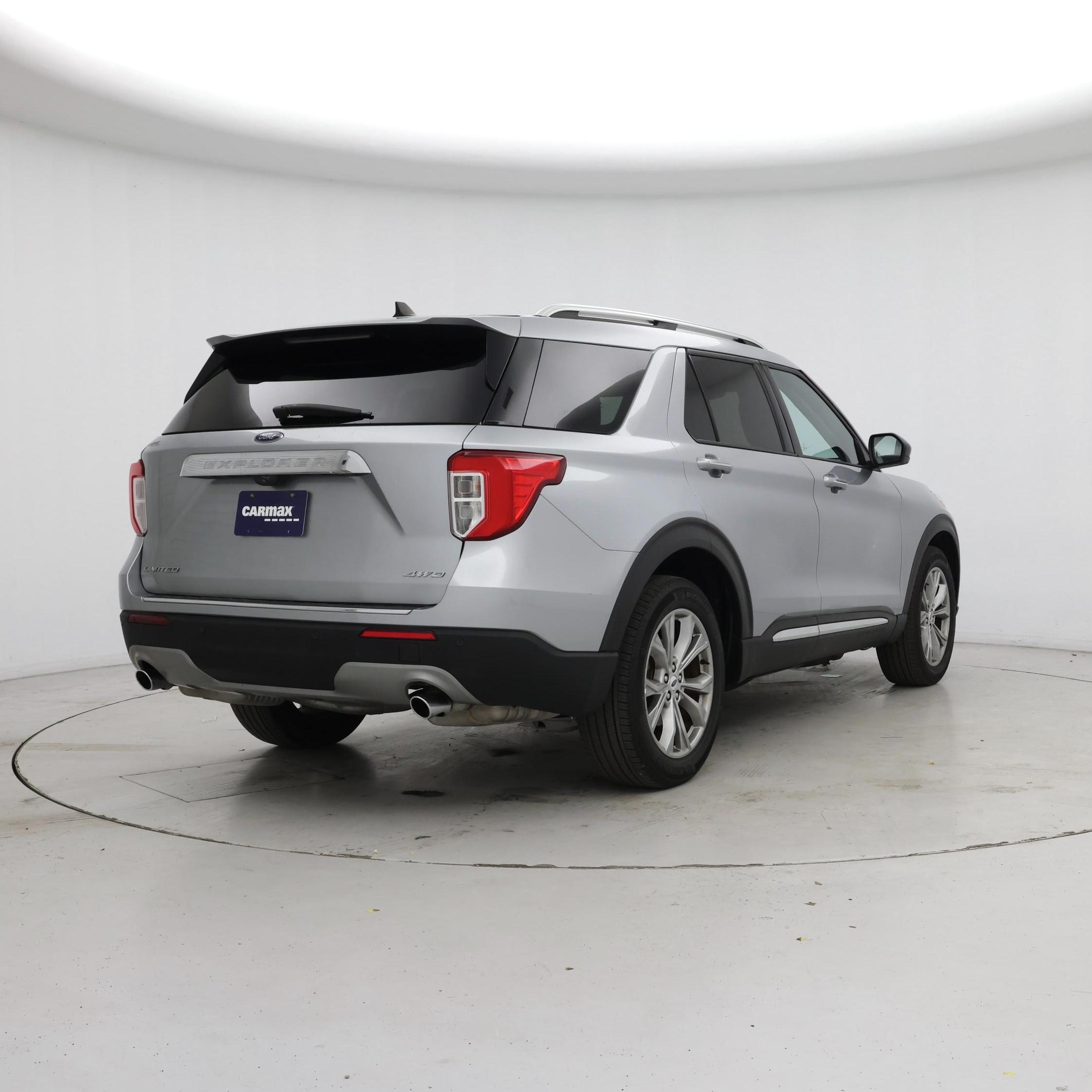 Thumbnail: 2023 Ford Explorer - 8