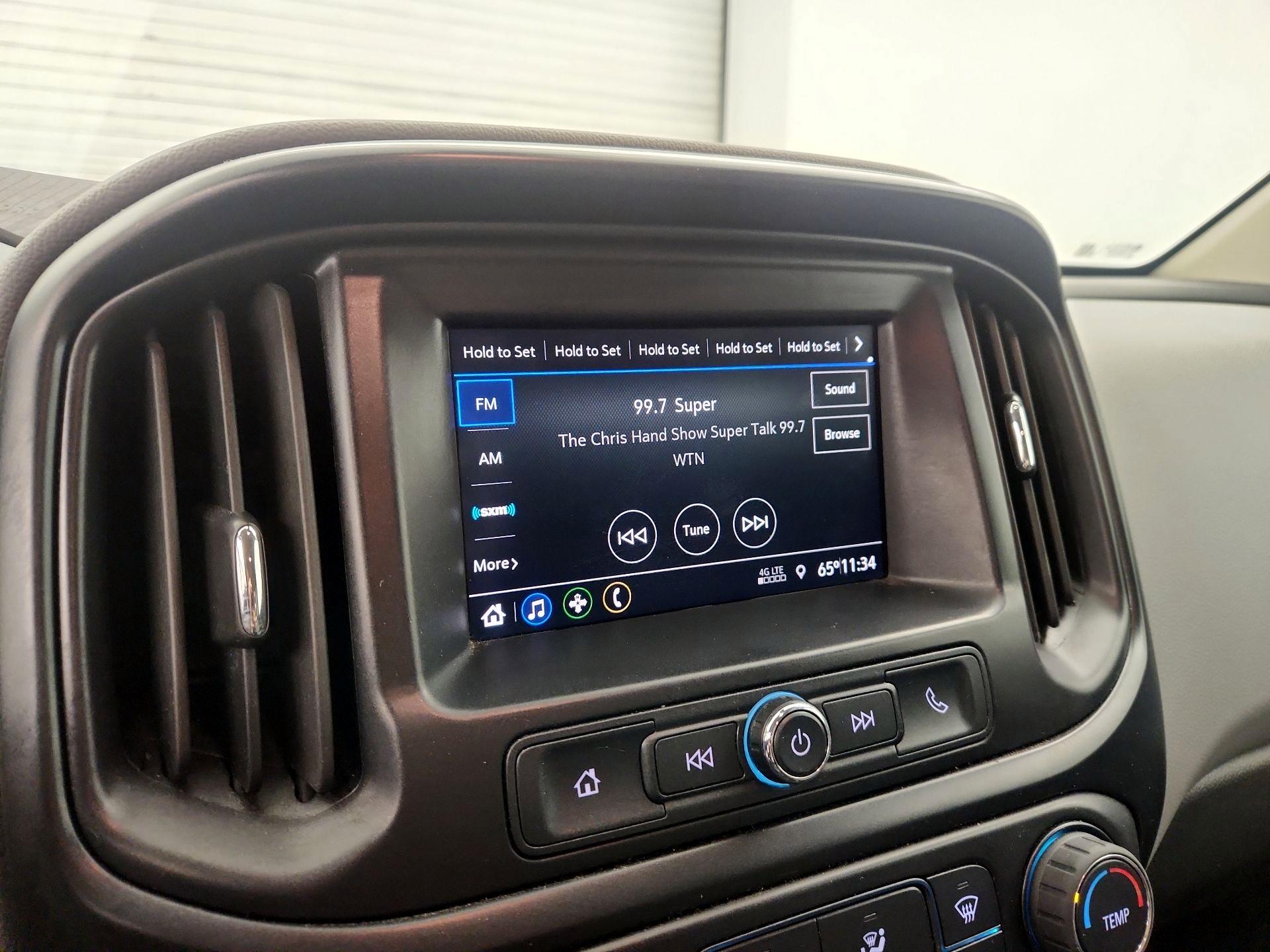 Thumbnail: 2022 Chevrolet Colorado - 15