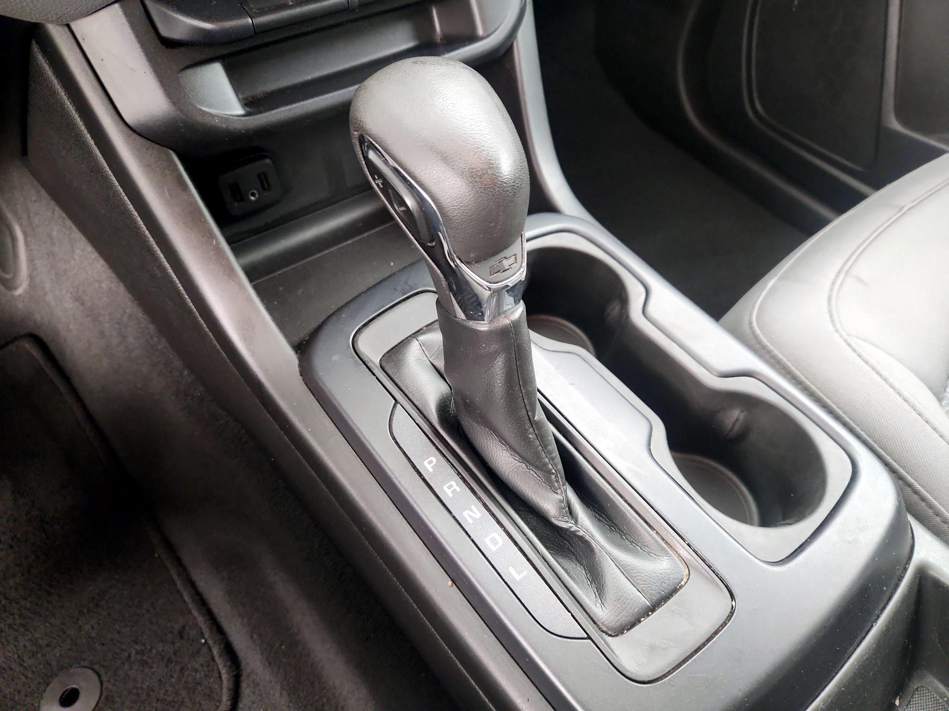 Thumbnail: 2022 Chevrolet Colorado - 17