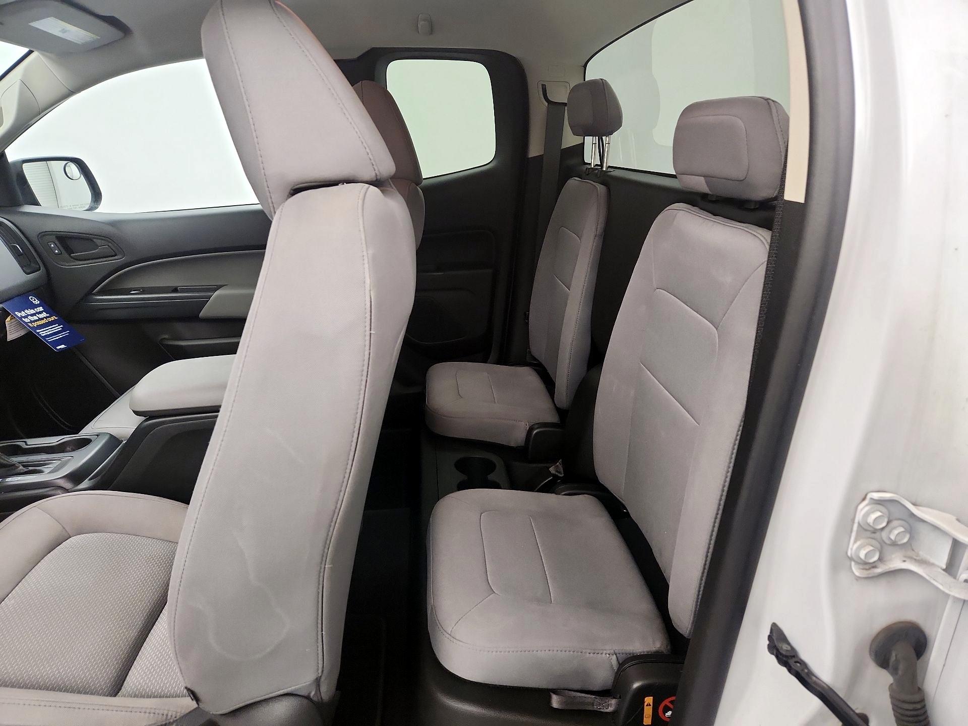 Thumbnail: 2022 Chevrolet Colorado - 19