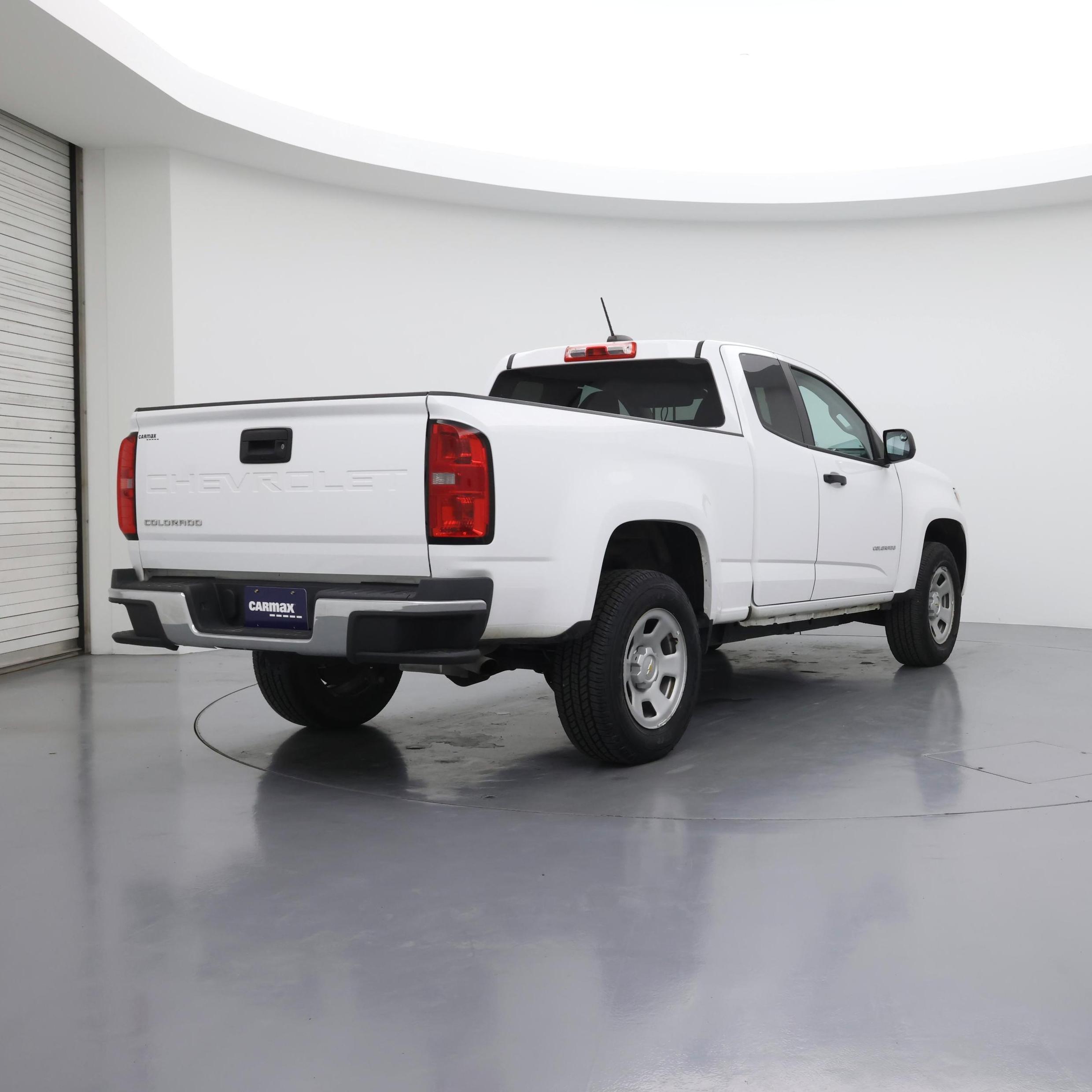 Thumbnail: 2022 Chevrolet Colorado - 8