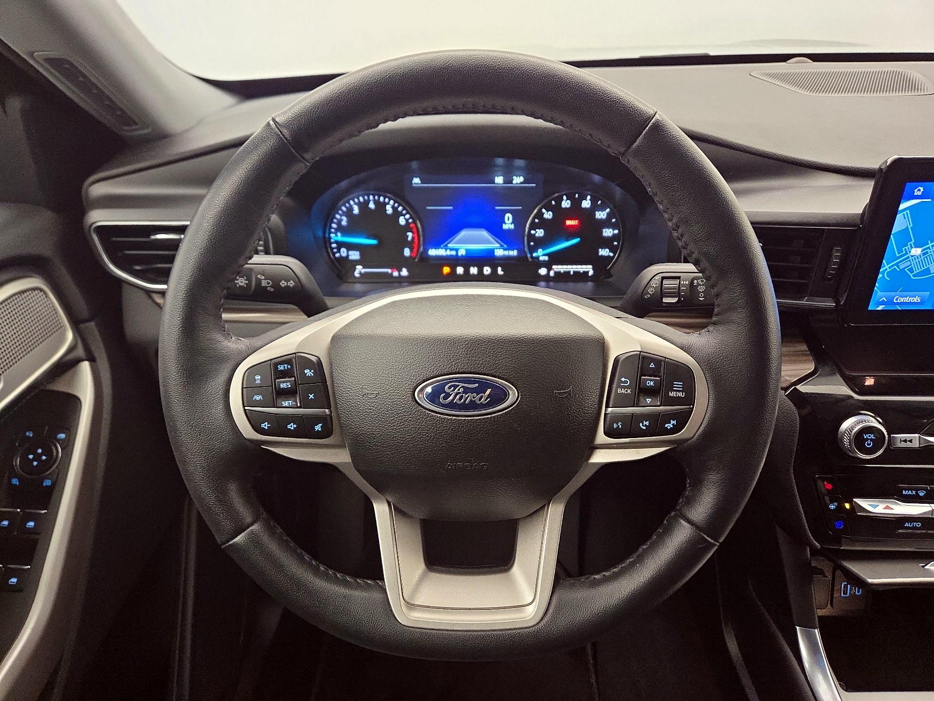 Thumbnail: 2023 Ford Explorer - 10